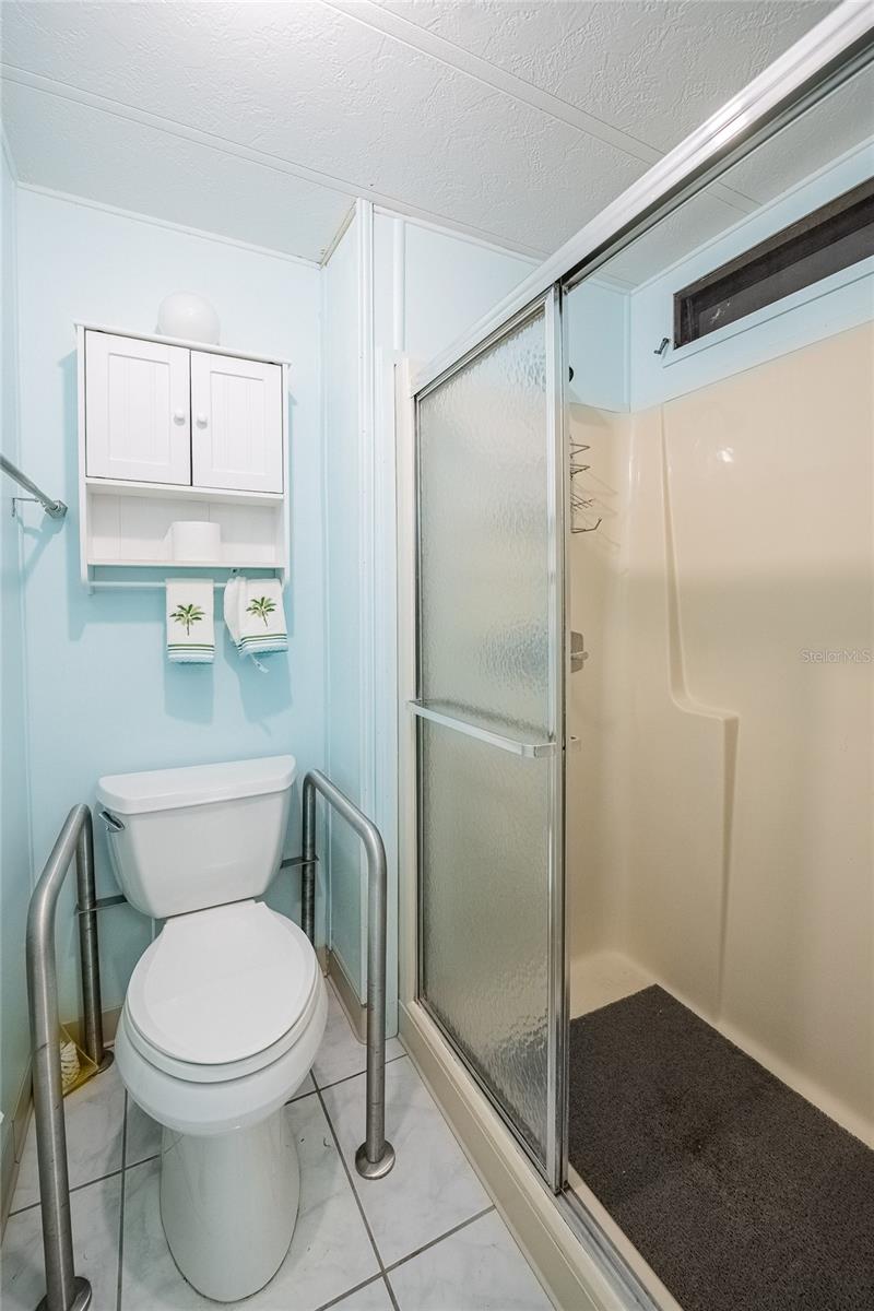 Image 19 of 38 For 317 Monroe Drive