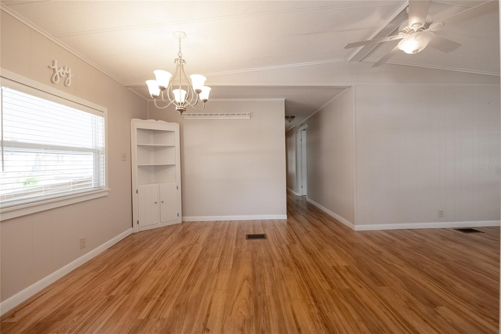 Image 9 of 38 For 317 Monroe Drive