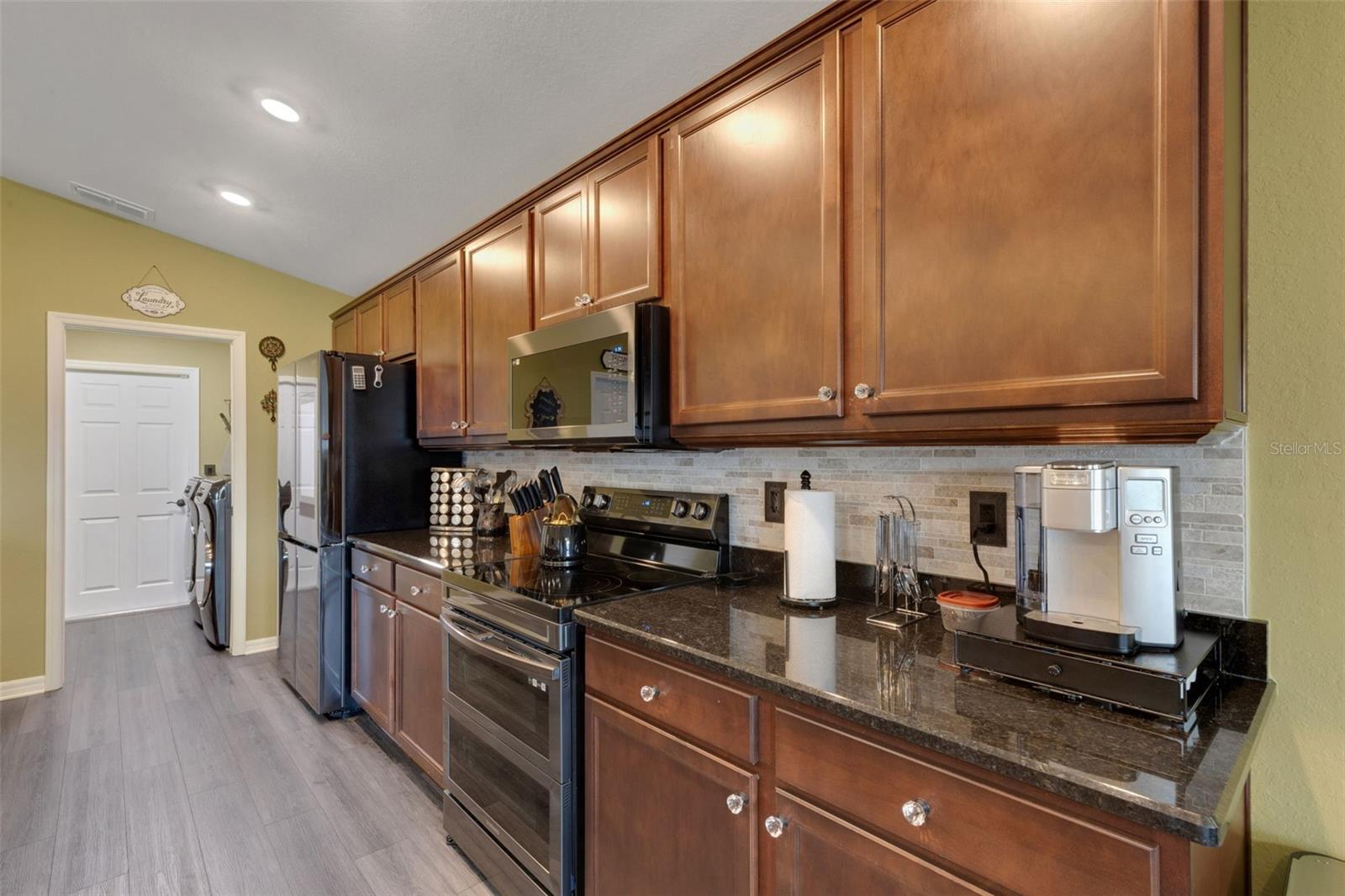 Image 10 of 37 For 610 Vista View Lane