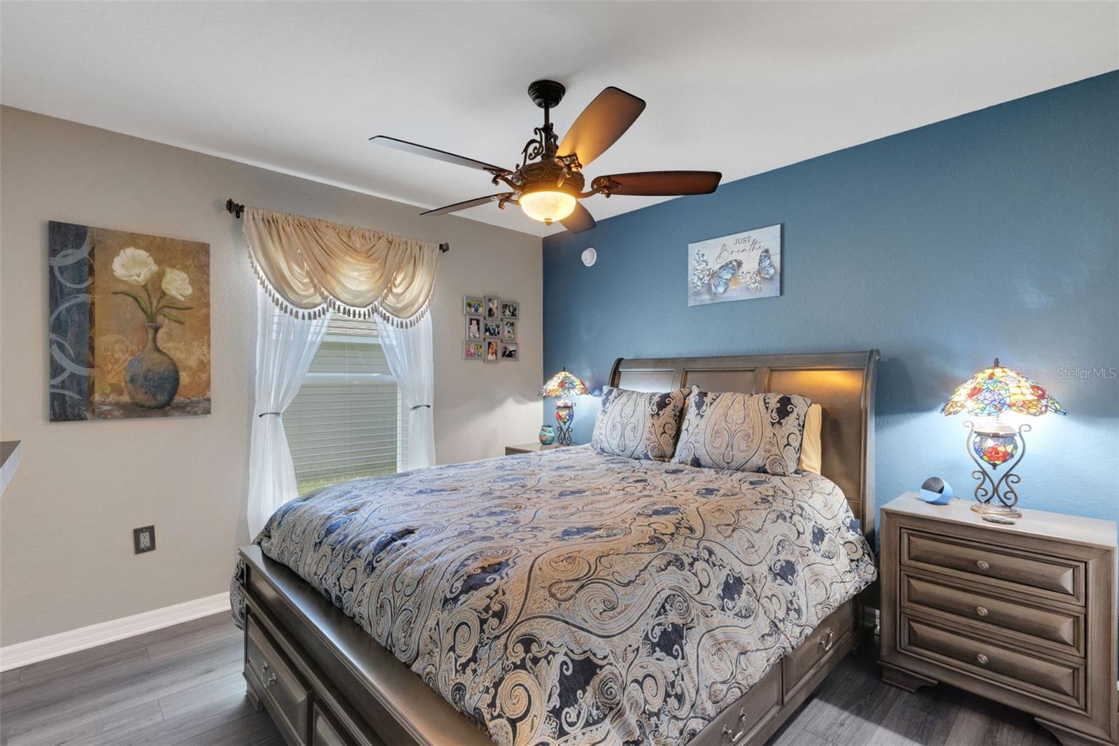 Image 25 of 37 For 610 Vista View Lane