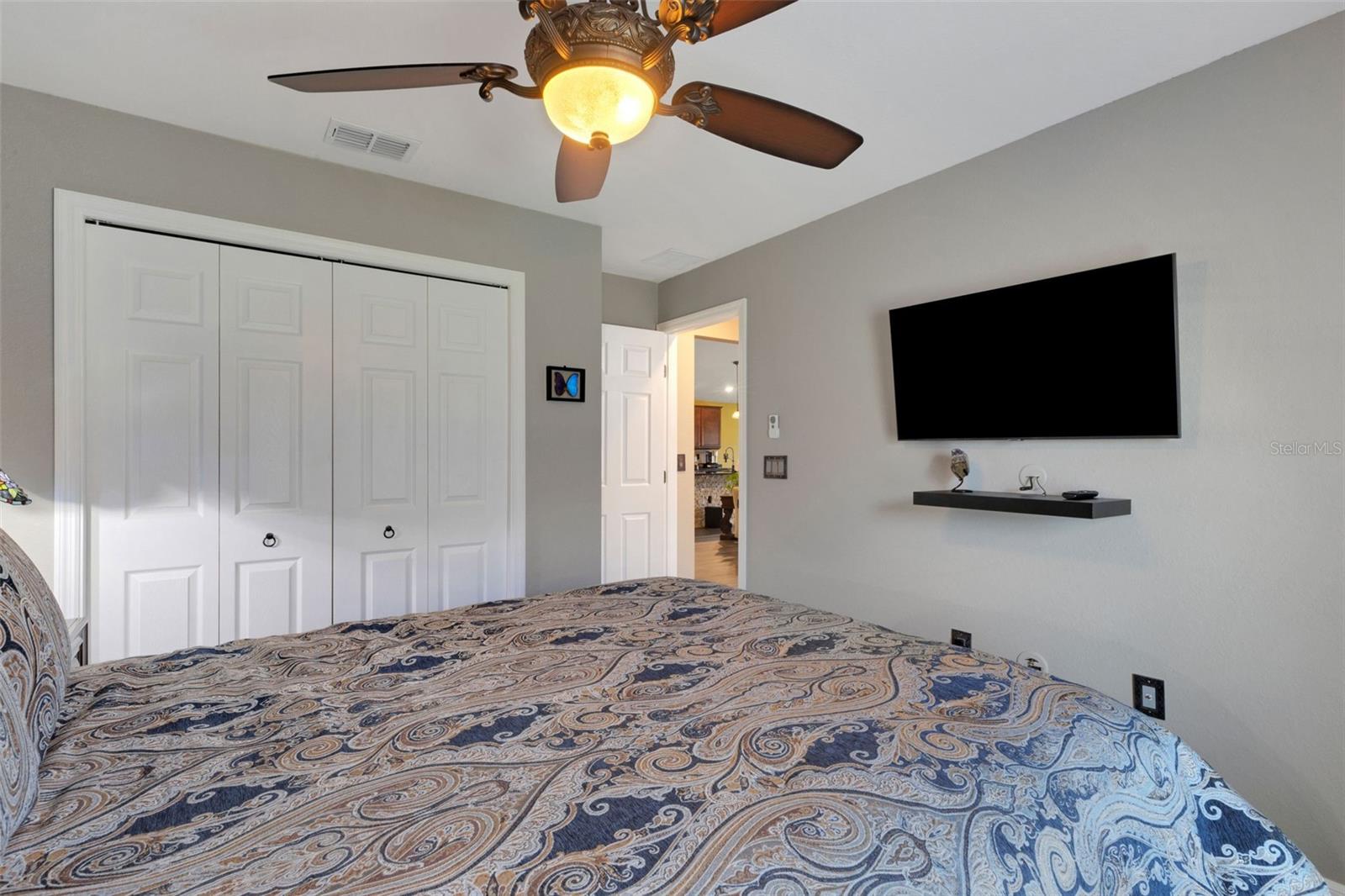 Image 28 of 37 For 610 Vista View Lane