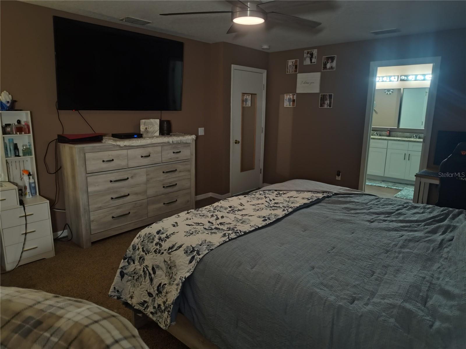 Image 16 of 31 For 6005 Champlain Pass