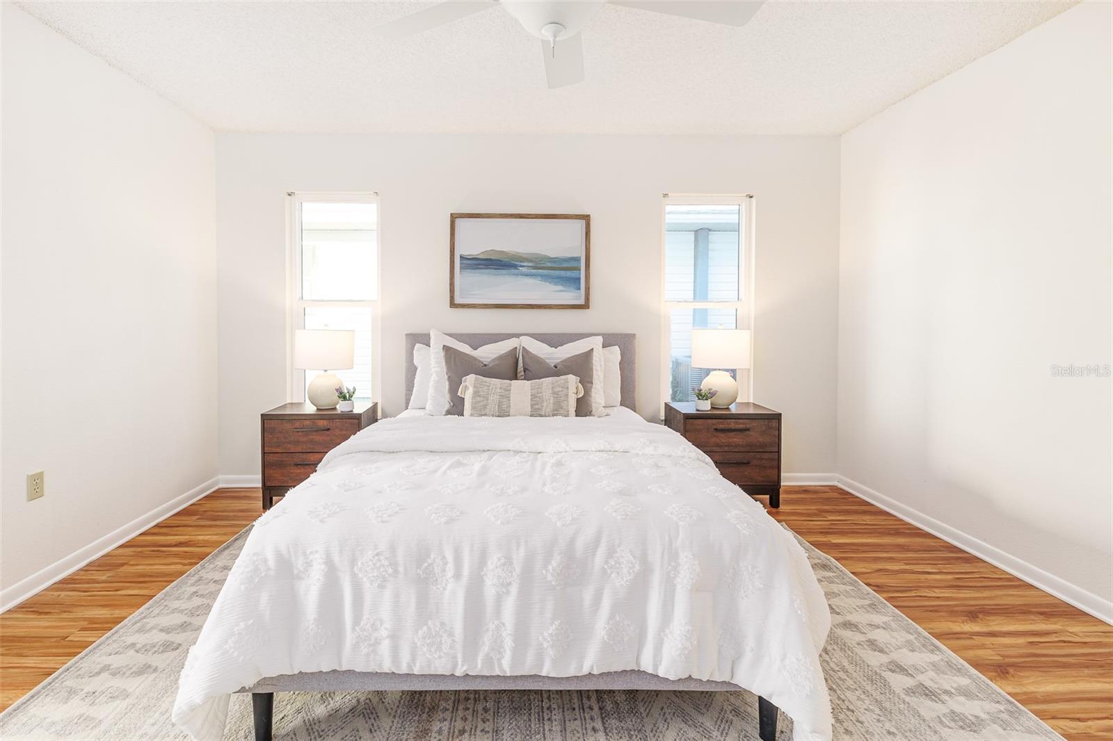 Image 18 of 33 For 1635 Colonnades Circle N