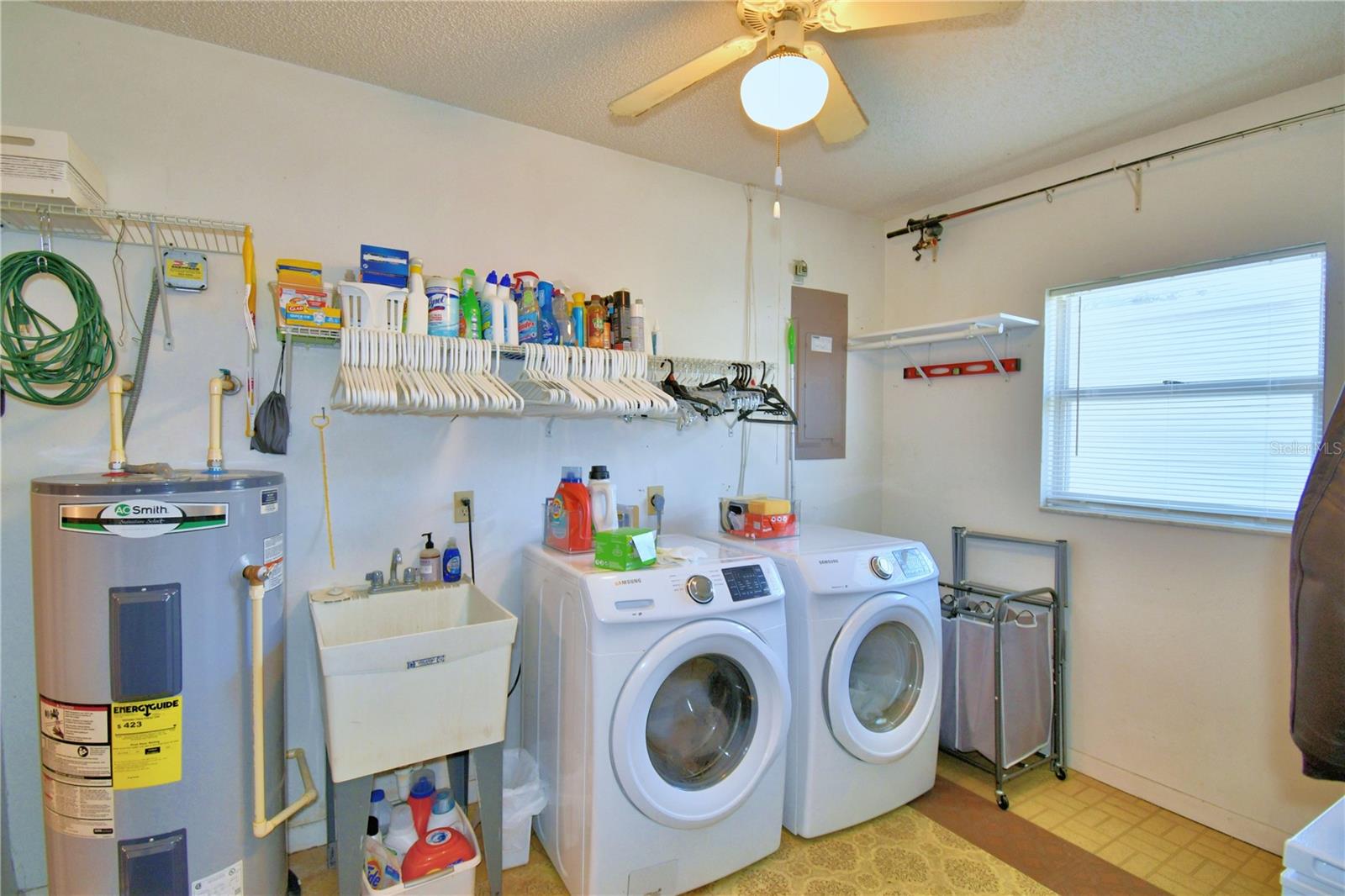 Image 34 of 60 For 4823 Colonnades Circle W