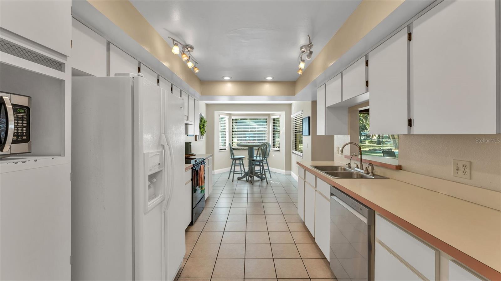 Image 17 of 41 For 1020 Rustic Lane