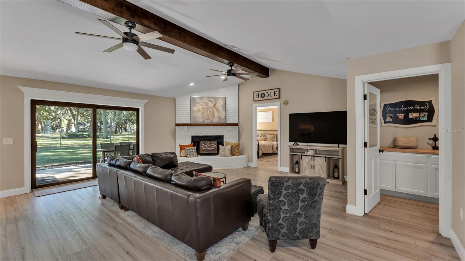 Image 2 of 41 For 1020 Rustic Lane