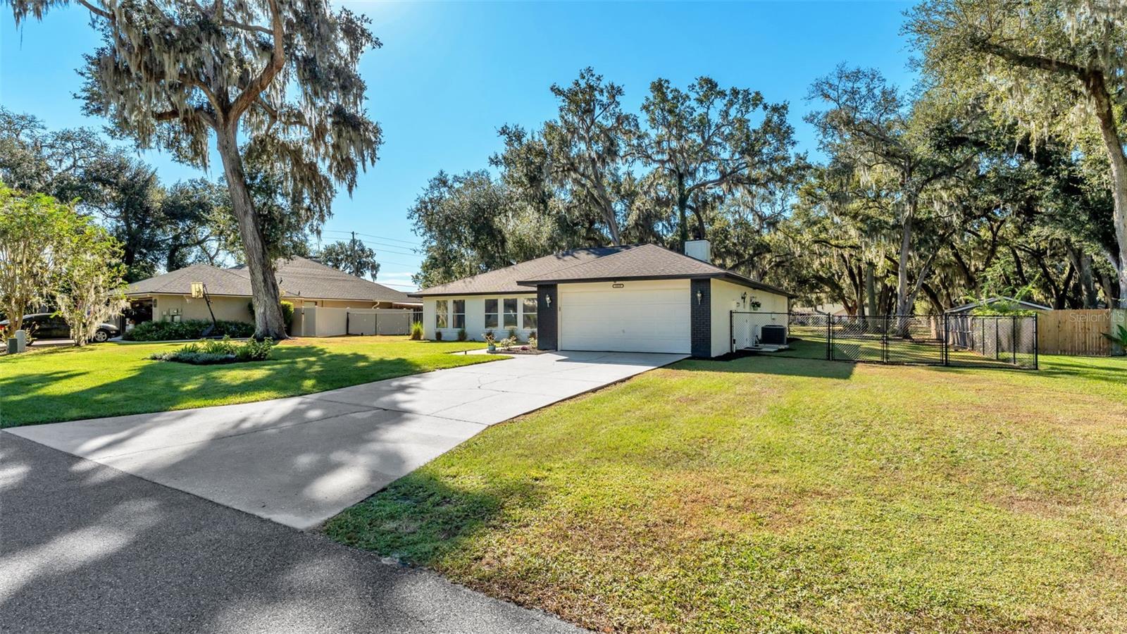 Image 40 of 41 For 1020 Rustic Lane