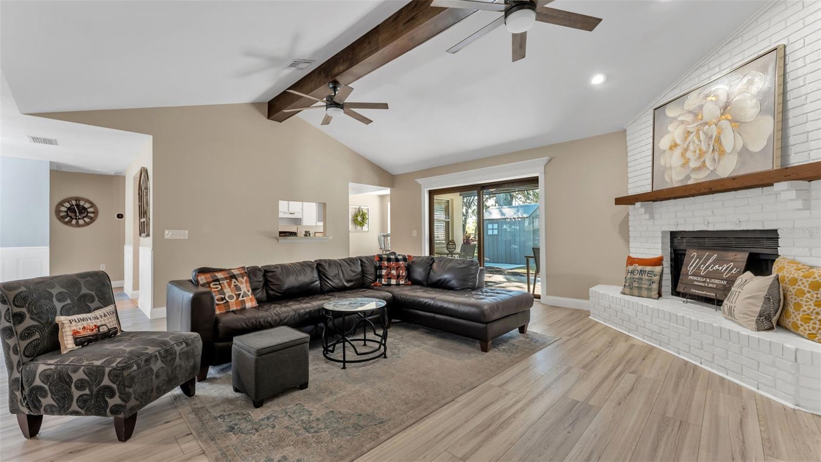 Image 5 of 41 For 1020 Rustic Lane