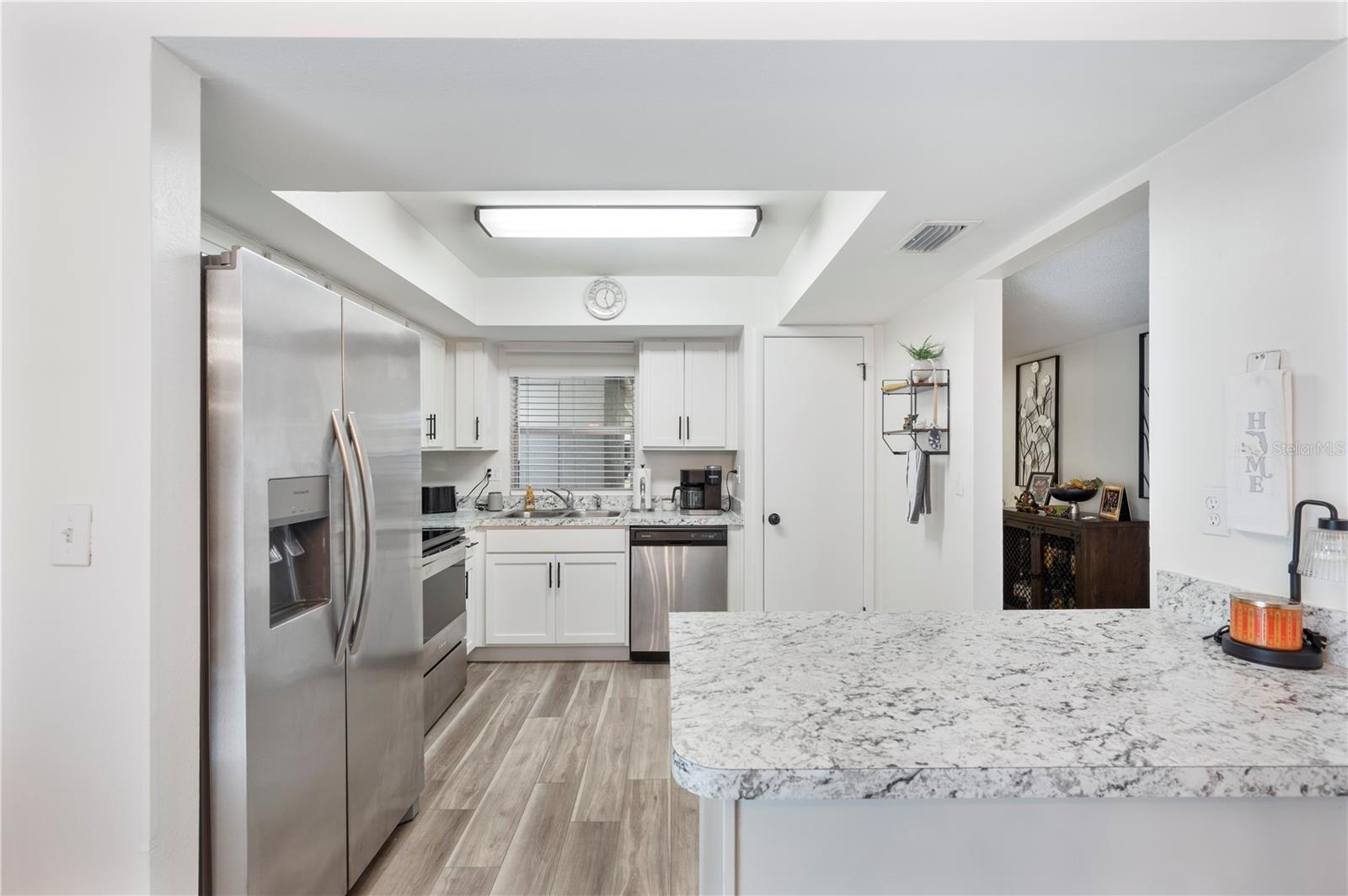 Image 10 of 33 For 514 Kelsey Street 514