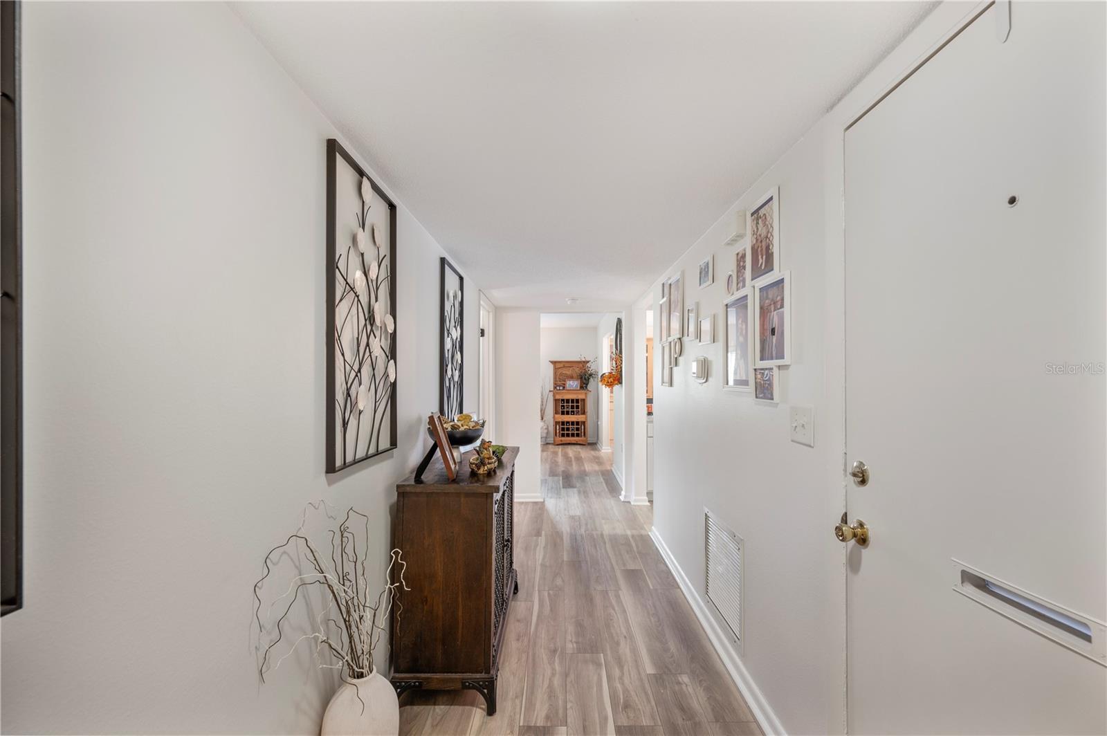 Image 12 of 33 For 514 Kelsey Street 514