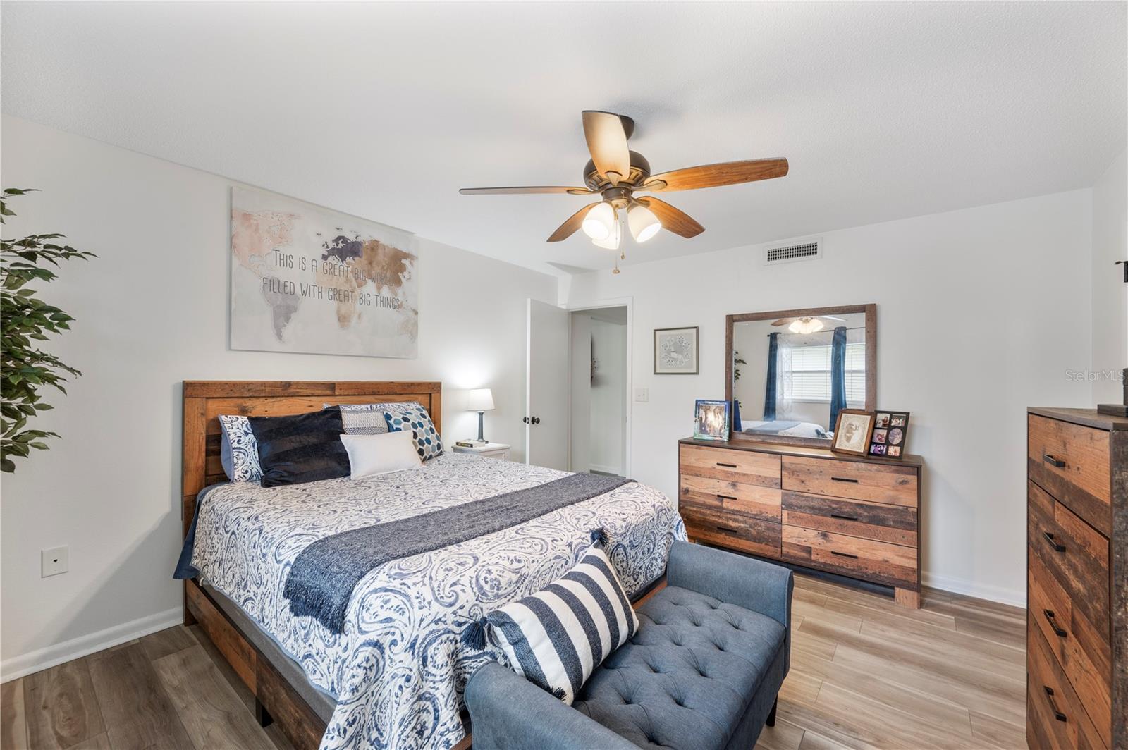 Image 15 of 33 For 514 Kelsey Street 514