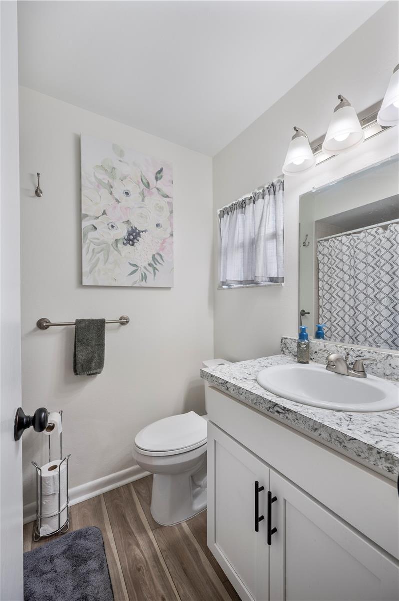 Image 17 of 33 For 514 Kelsey Street 514