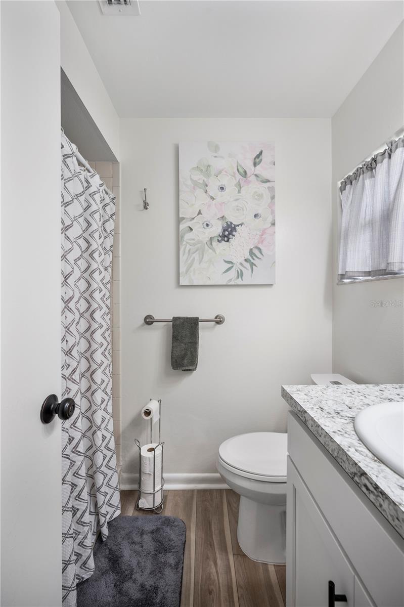 Image 18 of 33 For 514 Kelsey Street 514