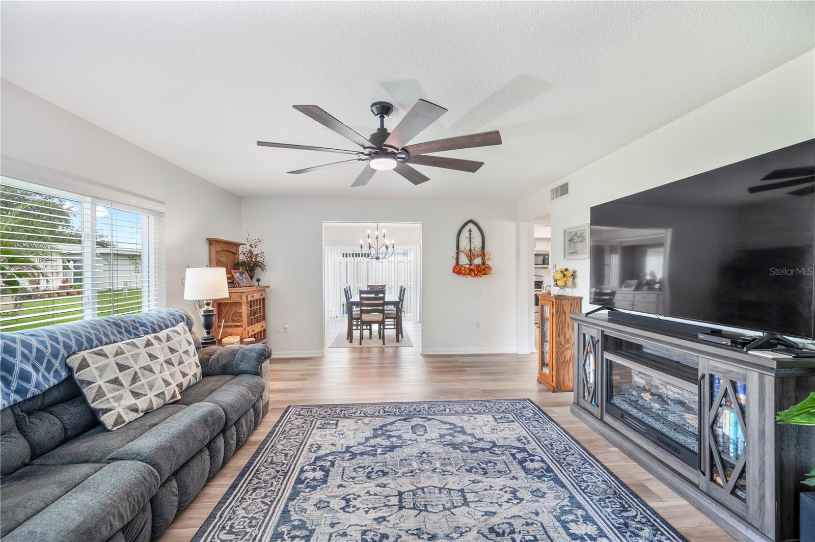 Image 2 of 33 For 514 Kelsey Street 514