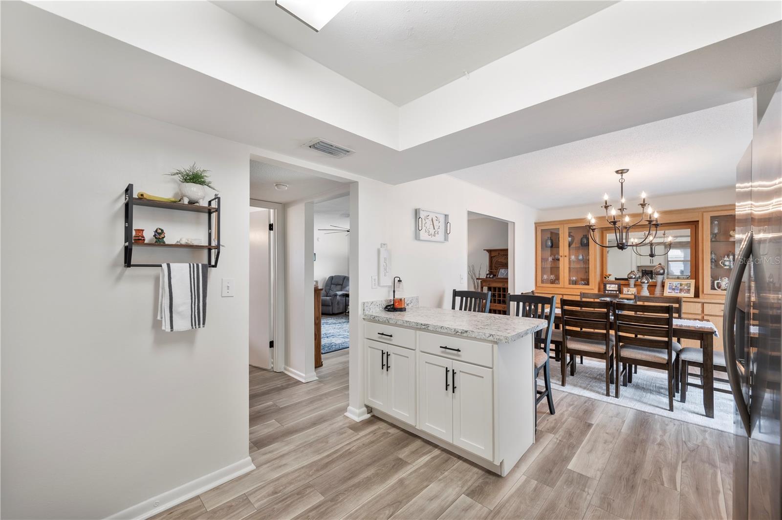 Image 7 of 33 For 514 Kelsey Street 514