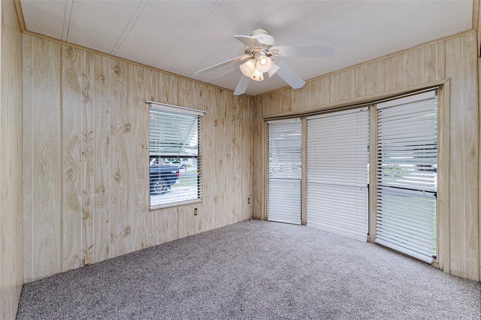 Image 14 of 23 For 6027 Grand Oaks Drive Se