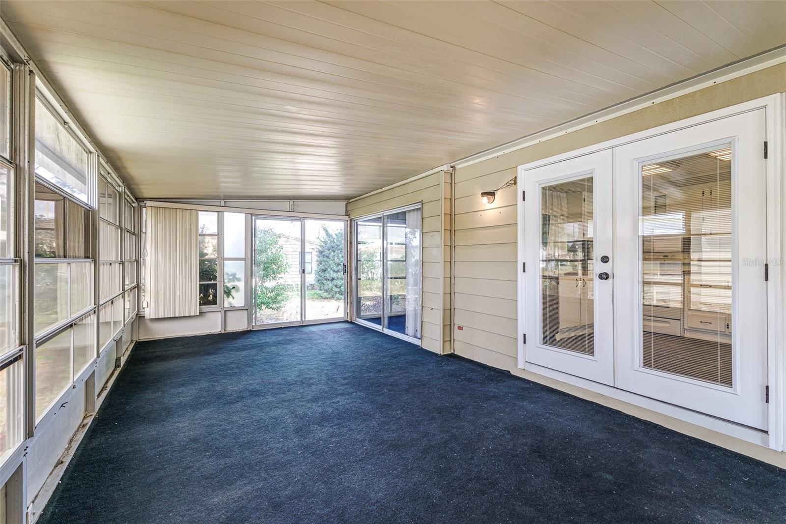 Image 4 of 23 For 6027 Grand Oaks Drive Se