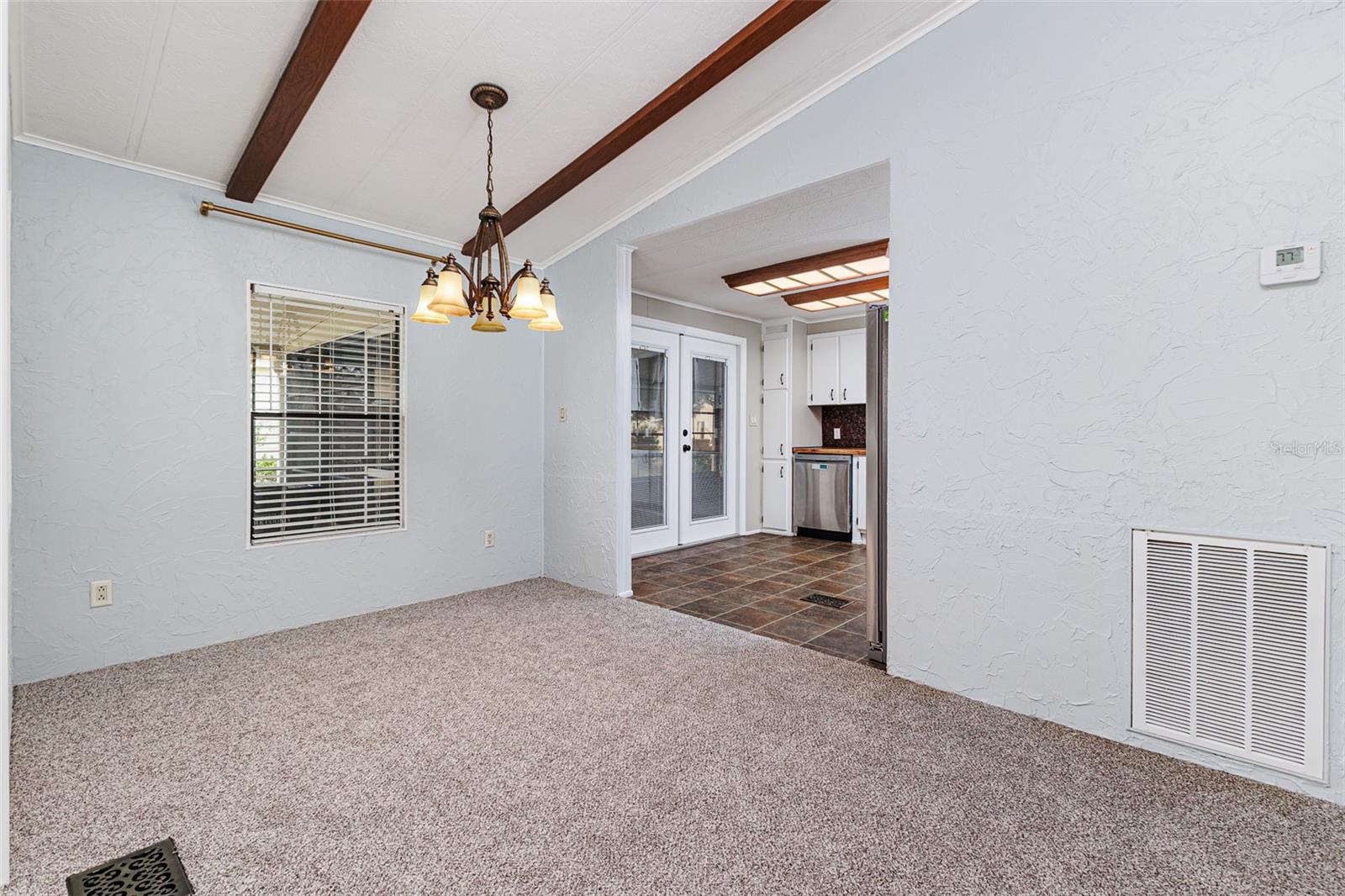 Image 8 of 23 For 6027 Grand Oaks Drive Se