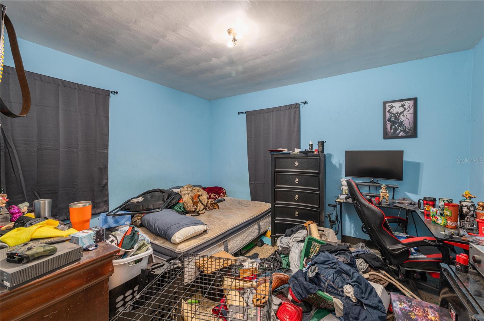 Image 9 of 20 For 207 Moss Road W