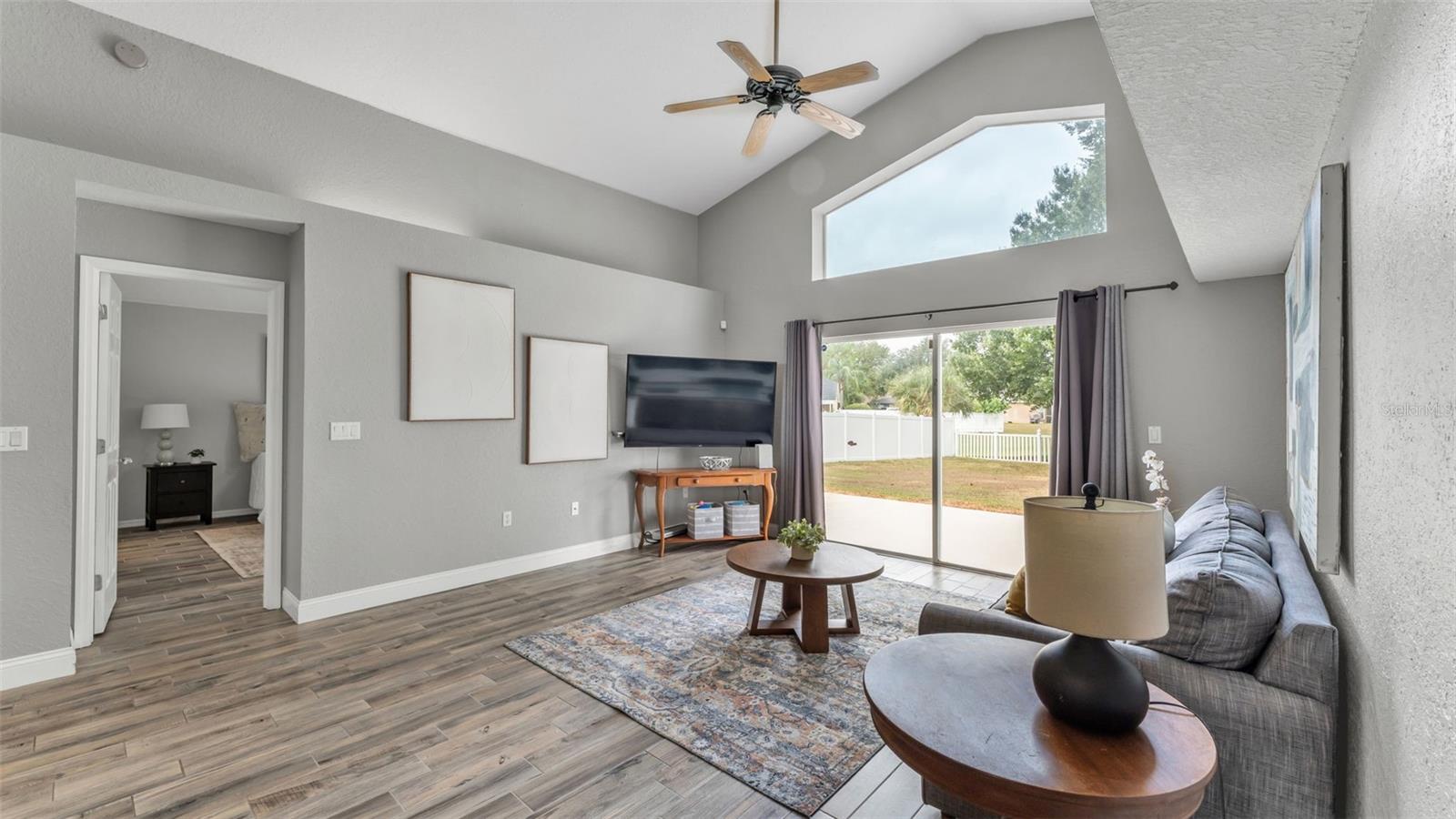 Image 15 of 42 For 3543 Lismore Drive