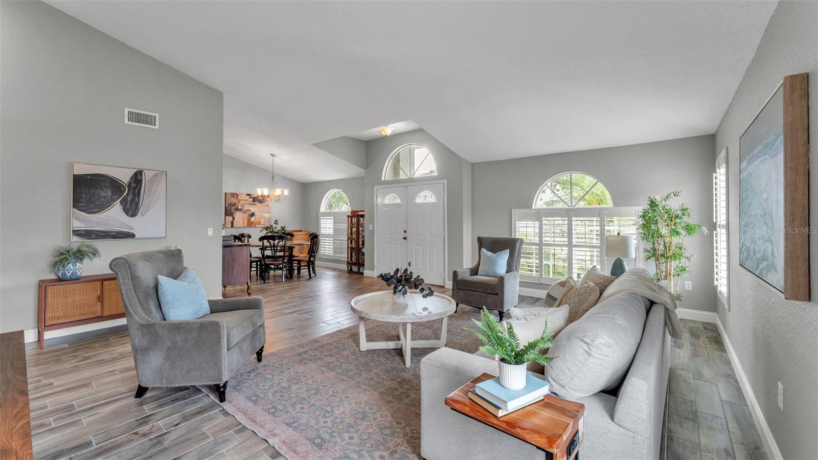 Image 5 of 42 For 3543 Lismore Drive