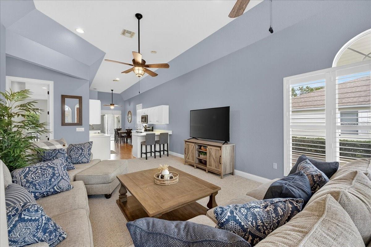 Image 15 of 37 For 1153 Motorcoach Drive