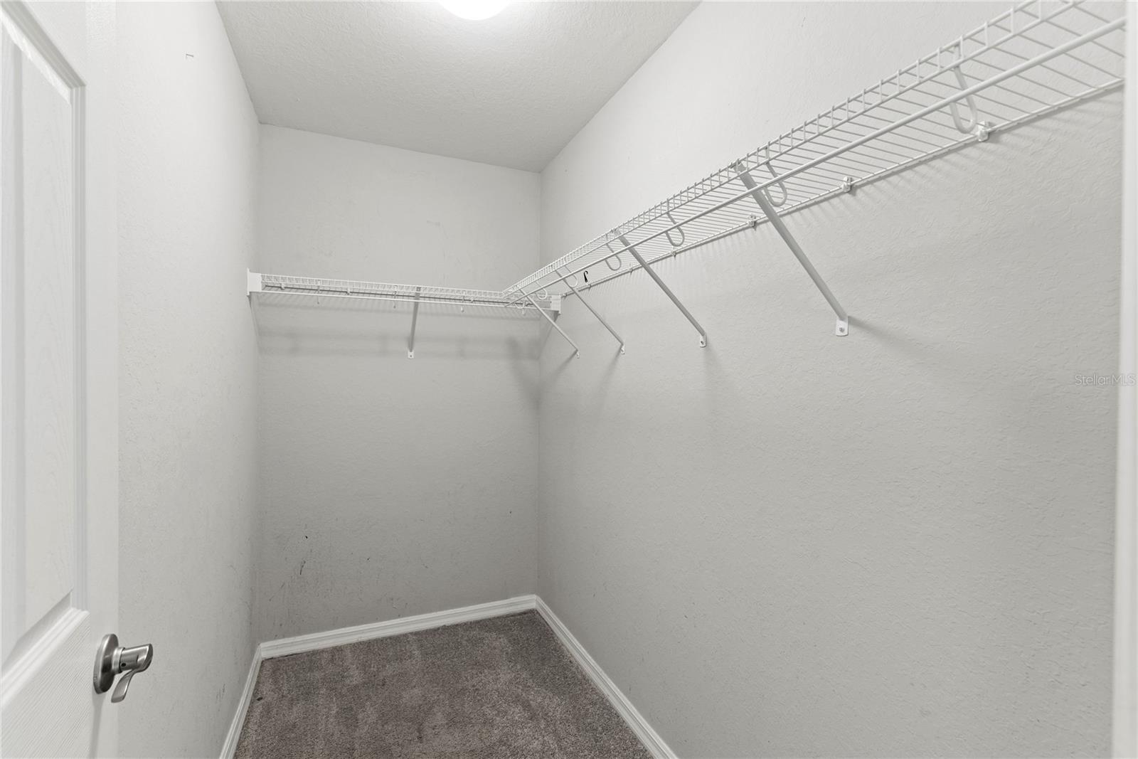 Image 20 of 38 For 961 Inverness Way