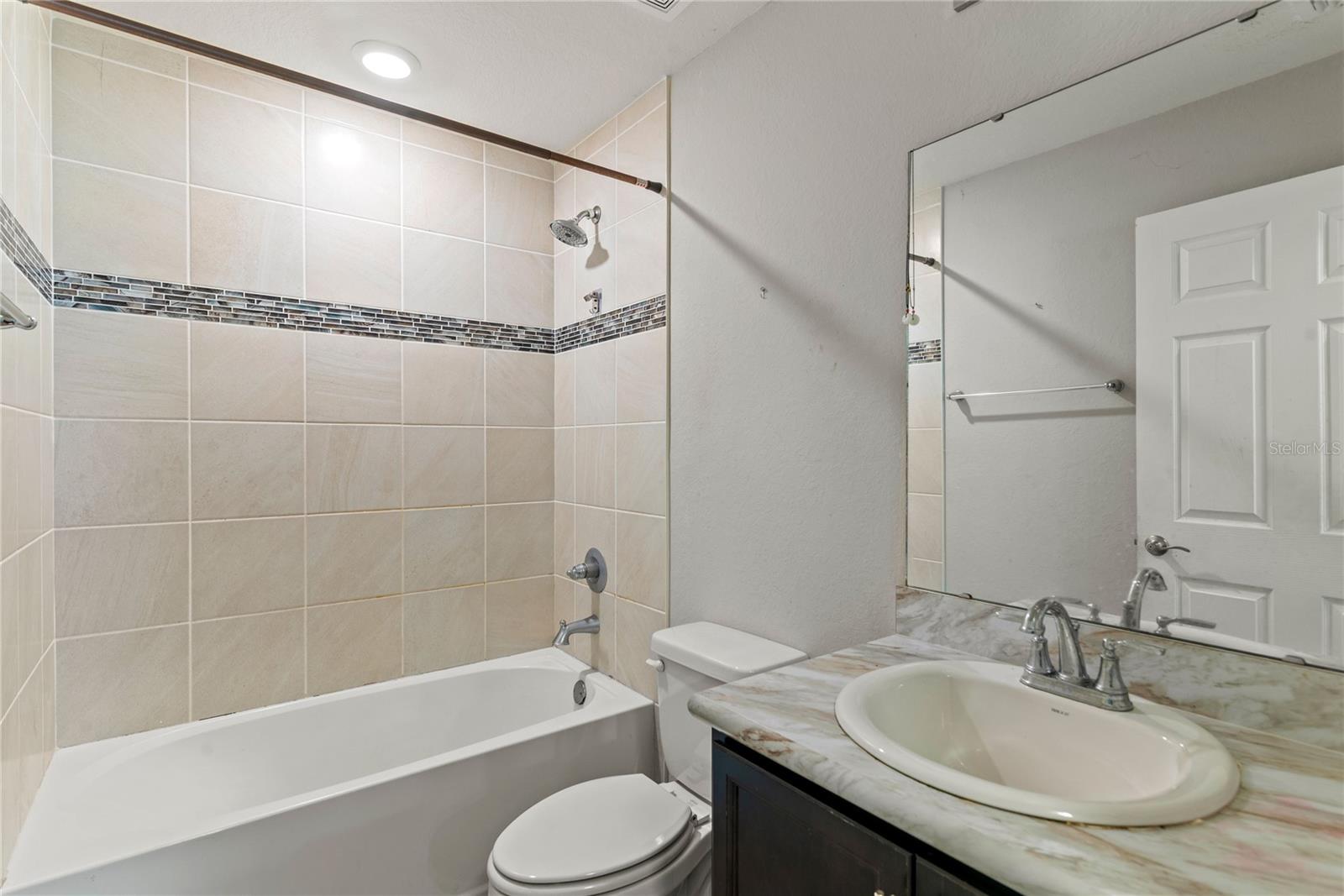 Image 24 of 38 For 961 Inverness Way