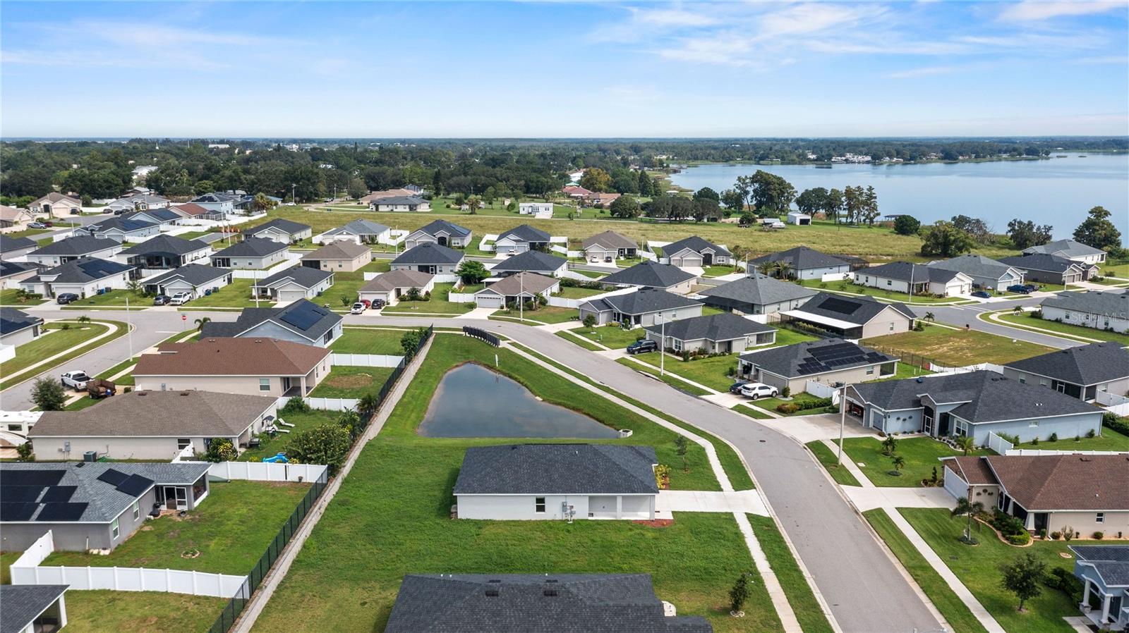 Image 4 of 38 For 961 Inverness Way