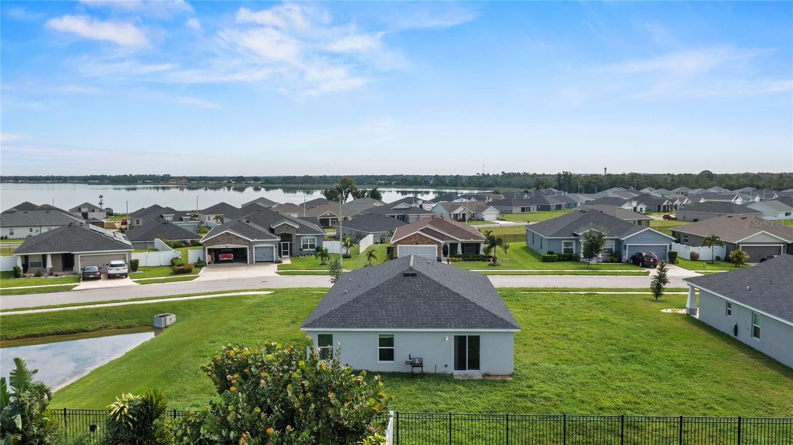 Image 7 of 38 For 961 Inverness Way