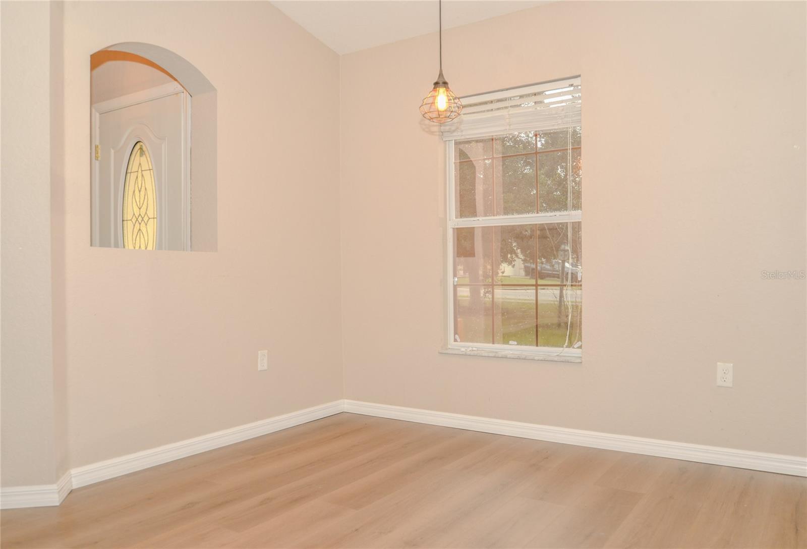 Image 11 of 21 For 4146 Dinner Lake Way