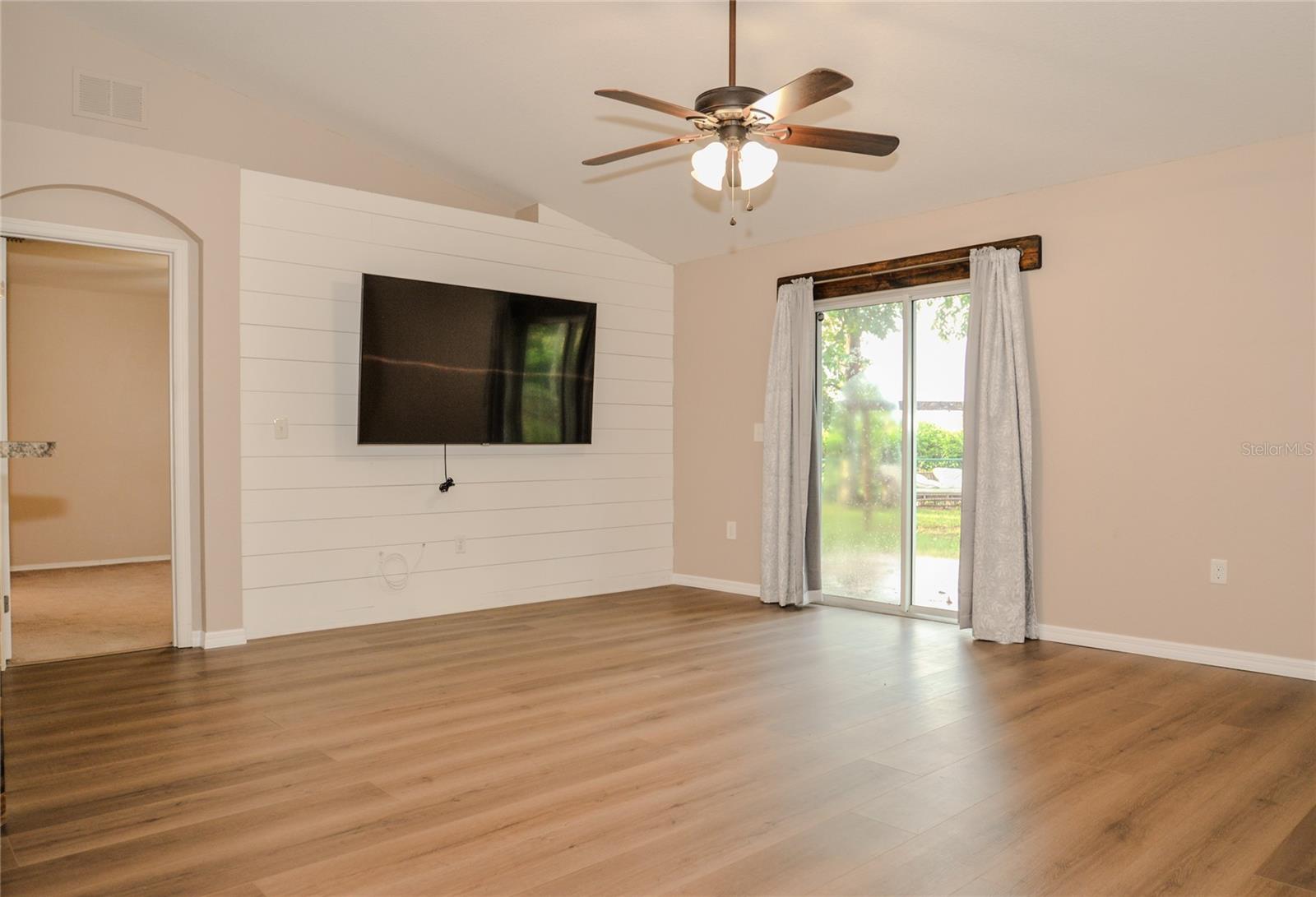 Image 2 of 21 For 4146 Dinner Lake Way