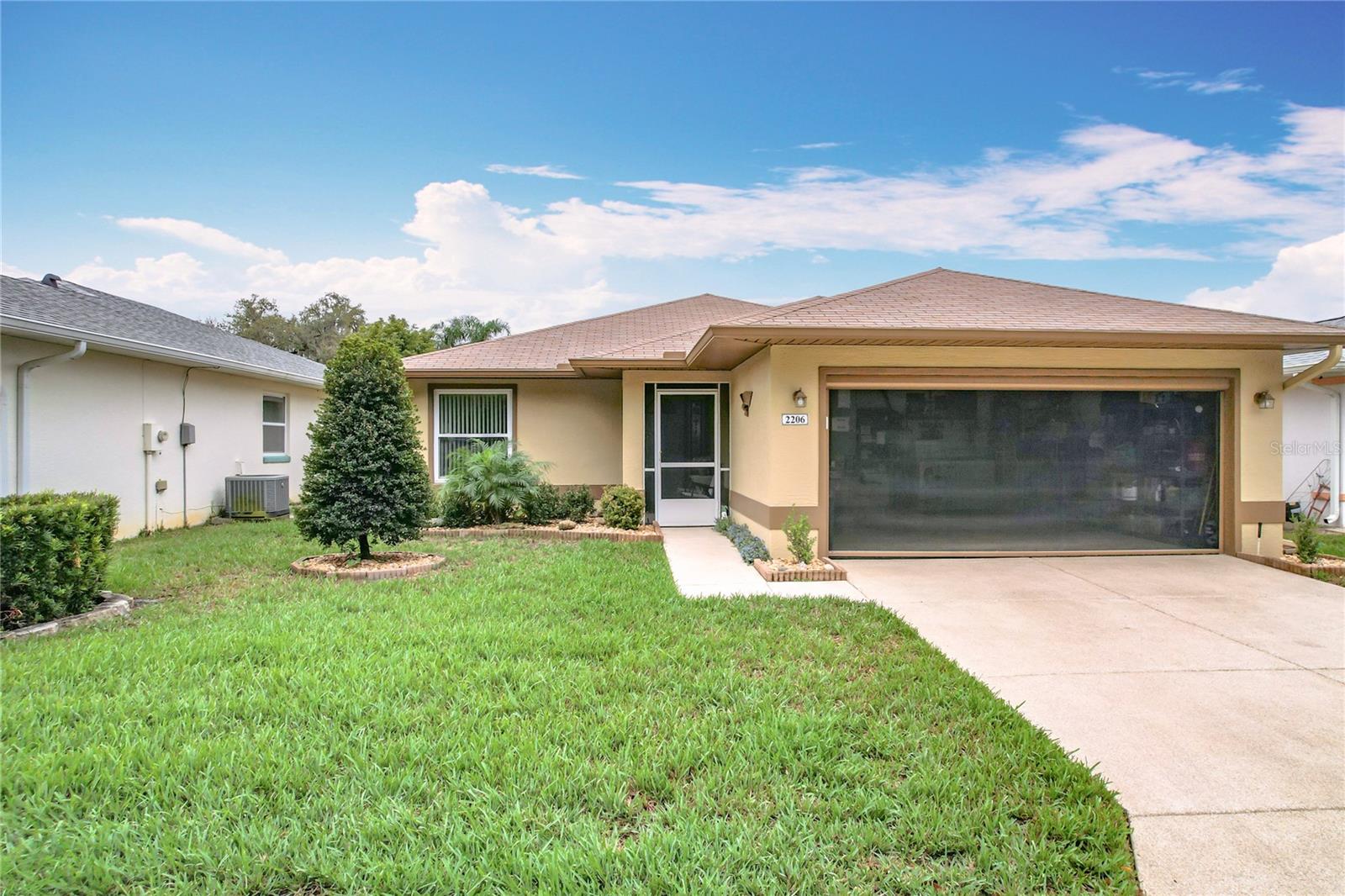 Details for 2206 Silver Lakes Drive N, LAKELAND, FL 33810