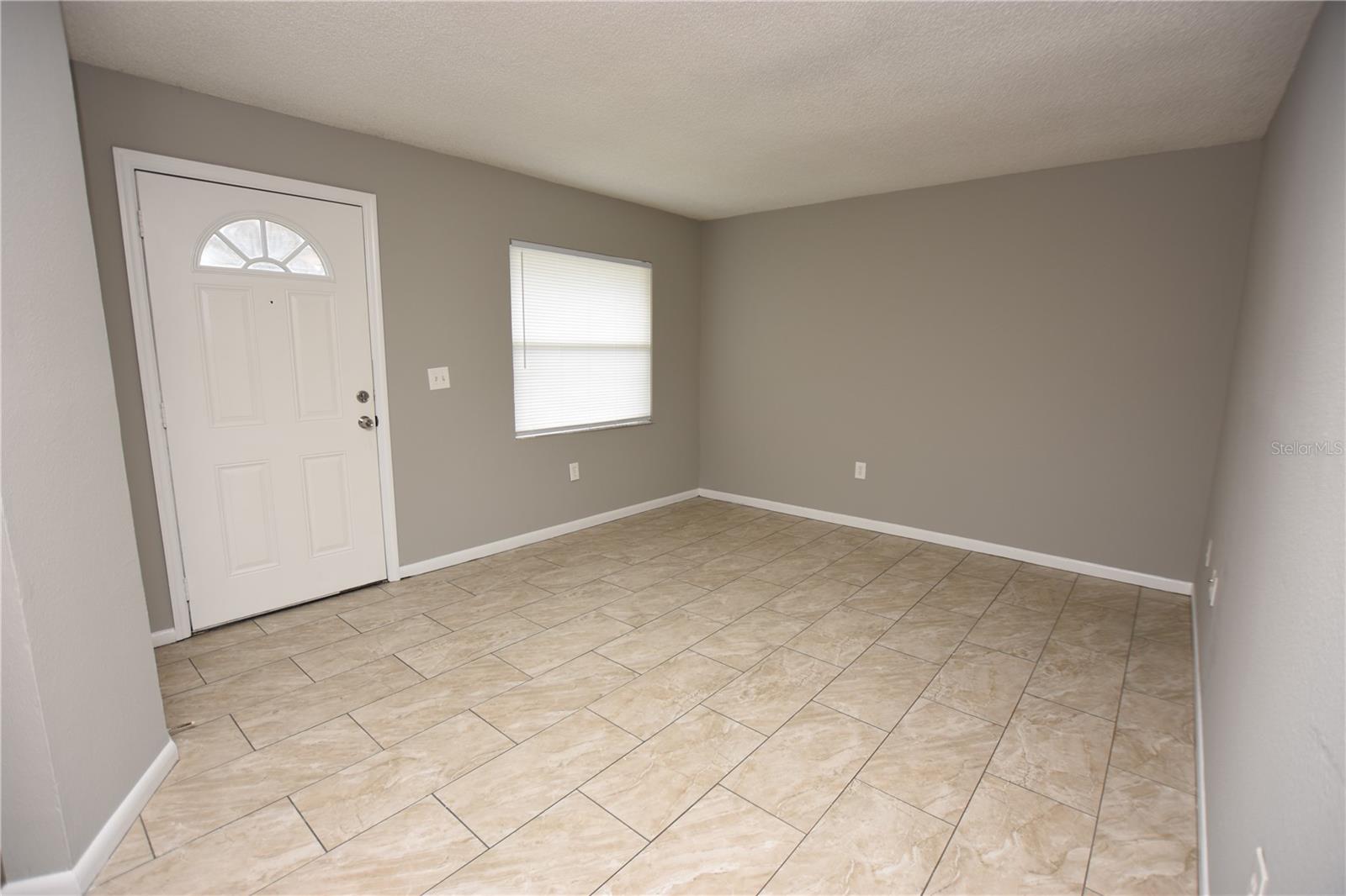 Image 3 of 13 For 3836 Deeson Road