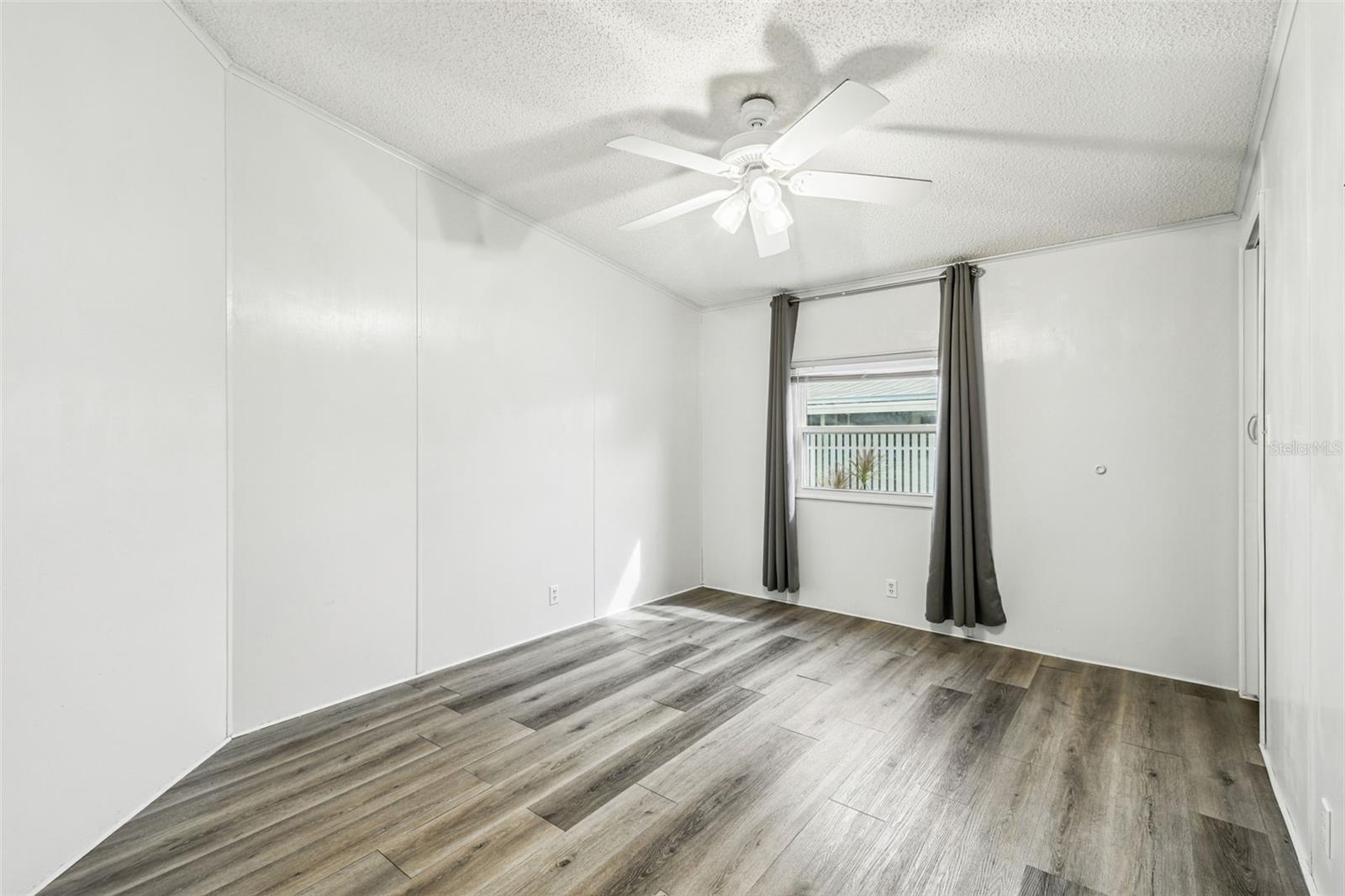 Image 36 of 77 For 1811 Sherwood Hill Dr