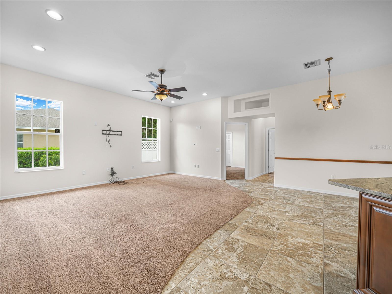 Image 13 of 34 For 1455 Royal Forest Loop