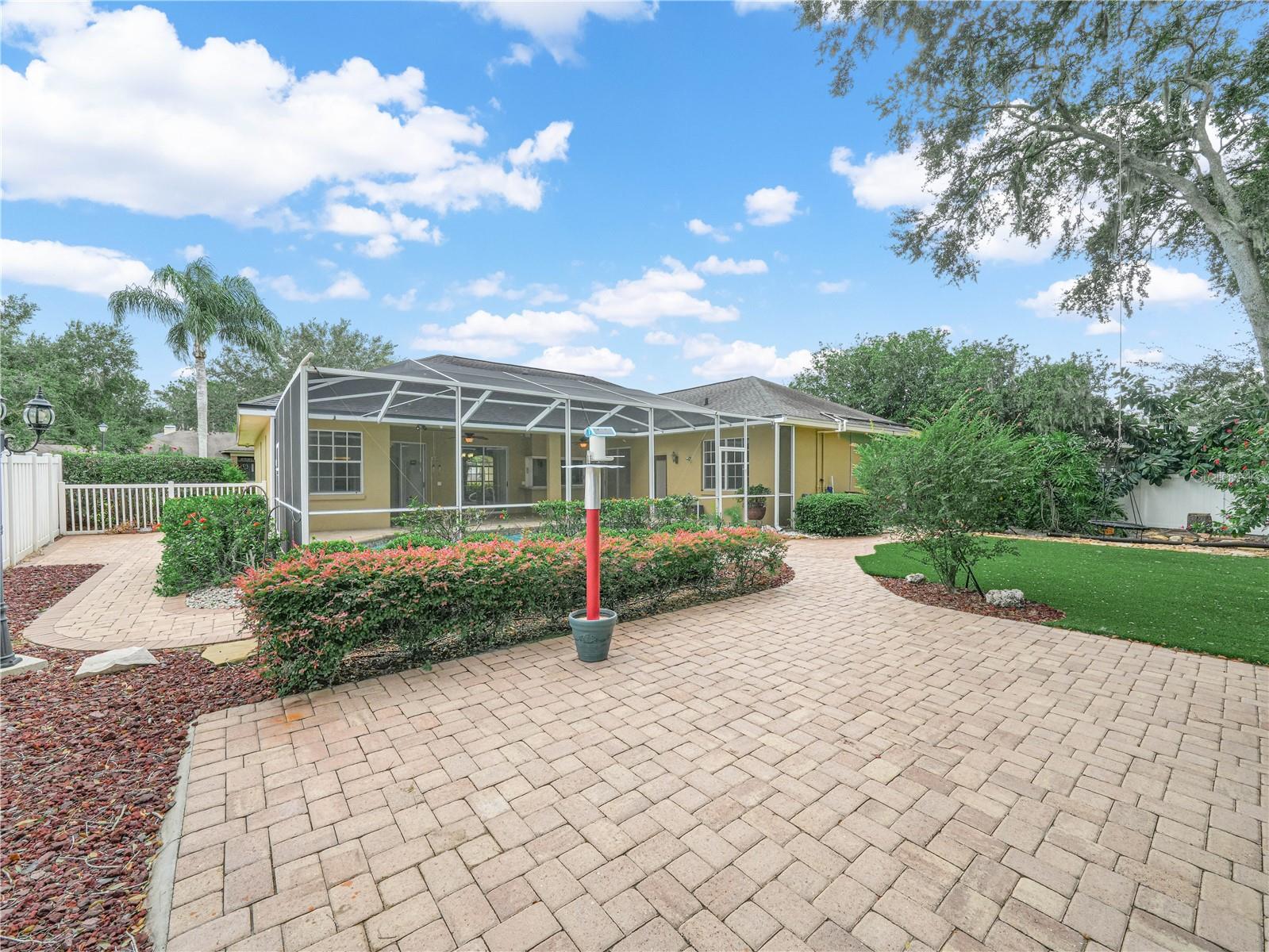 Image 30 of 34 For 1455 Royal Forest Loop