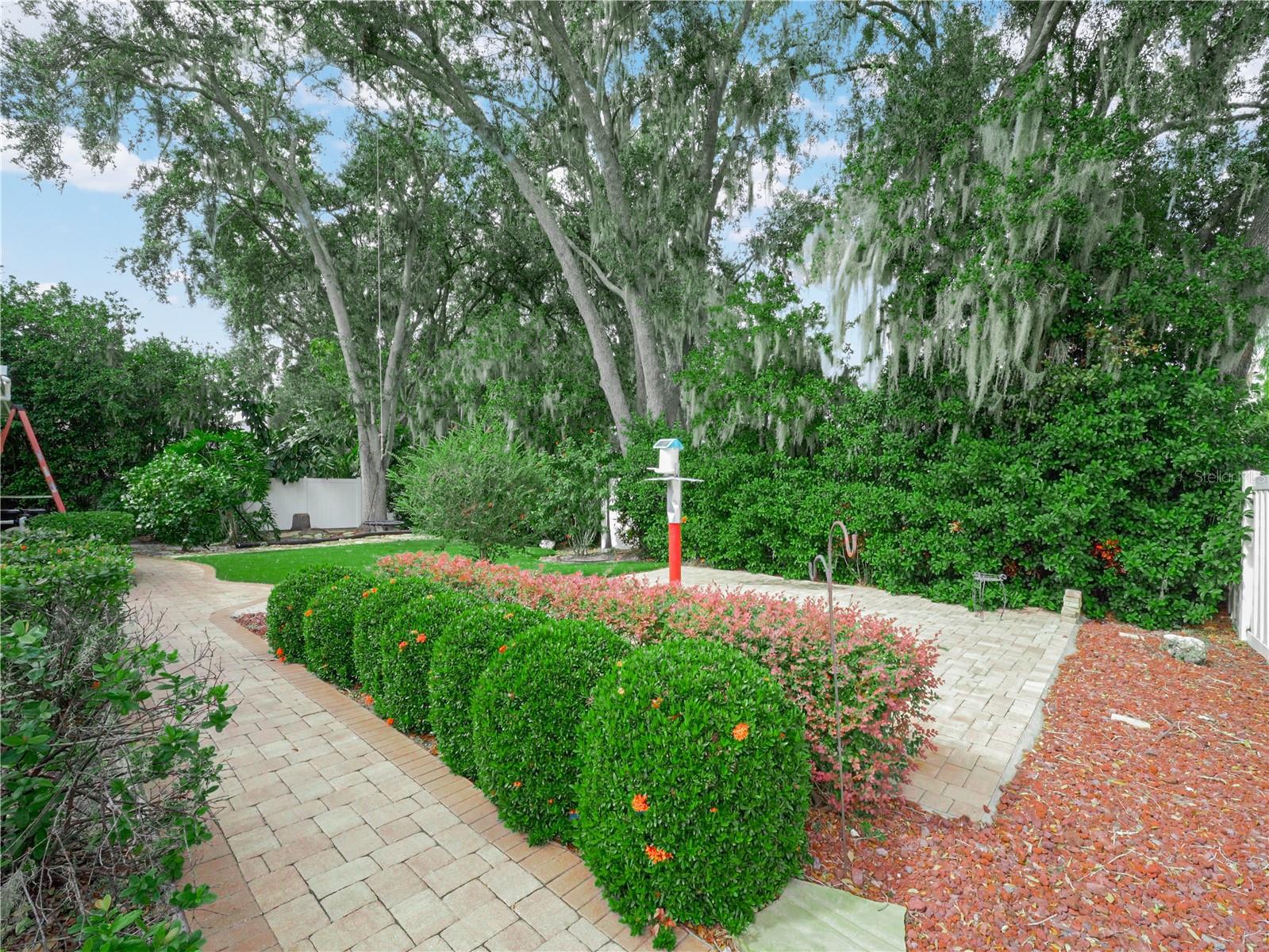 Image 31 of 34 For 1455 Royal Forest Loop