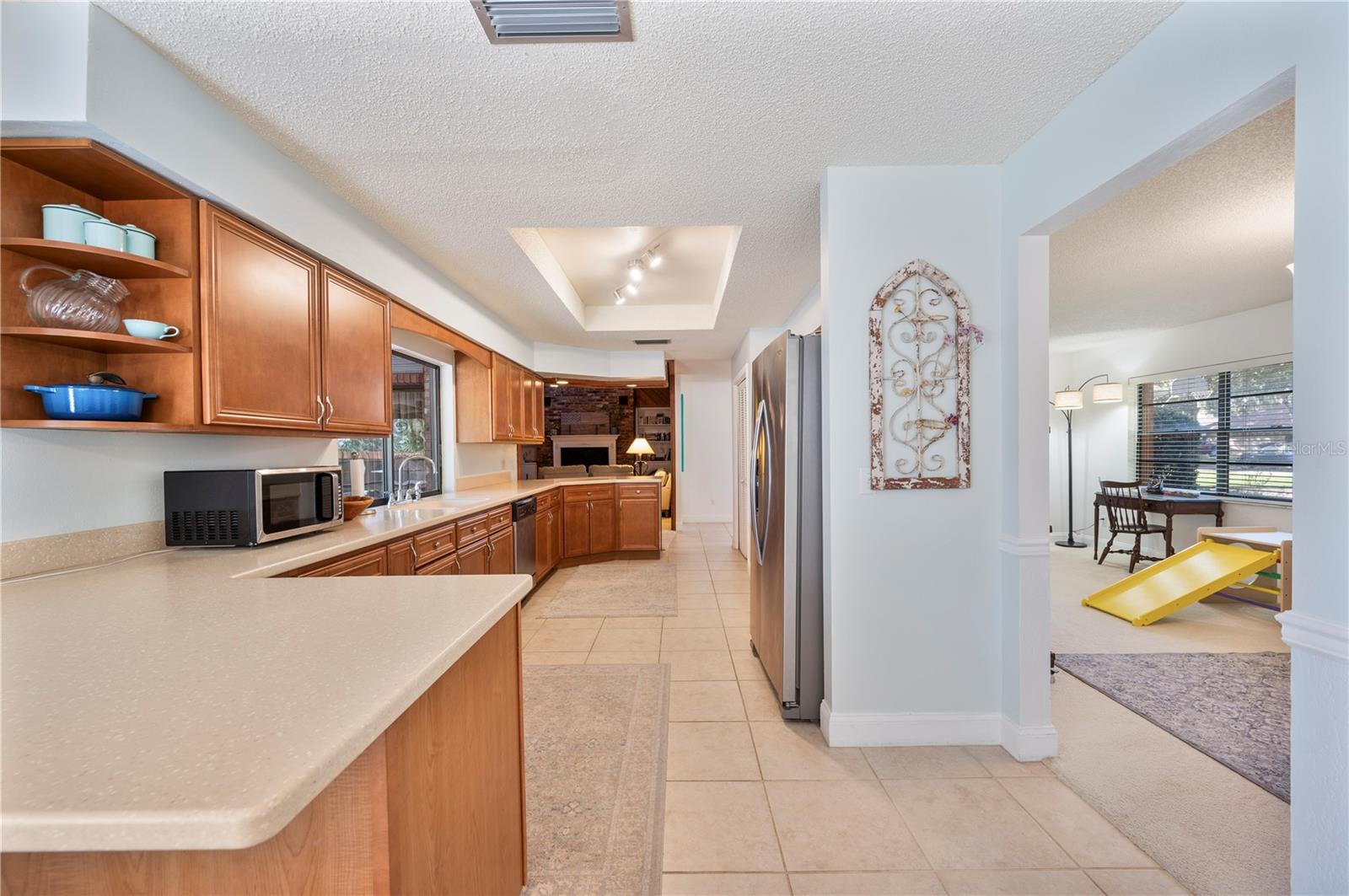 Image 11 of 45 For 1122 Cypress Point W