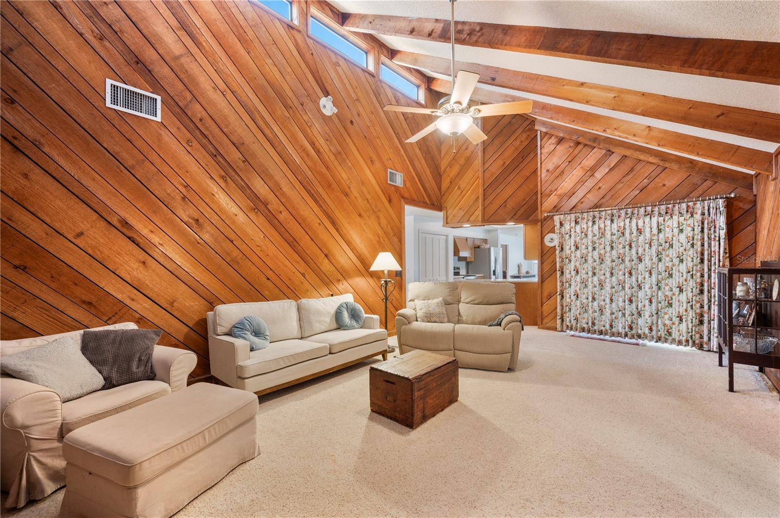 Image 21 of 45 For 1122 Cypress Point W