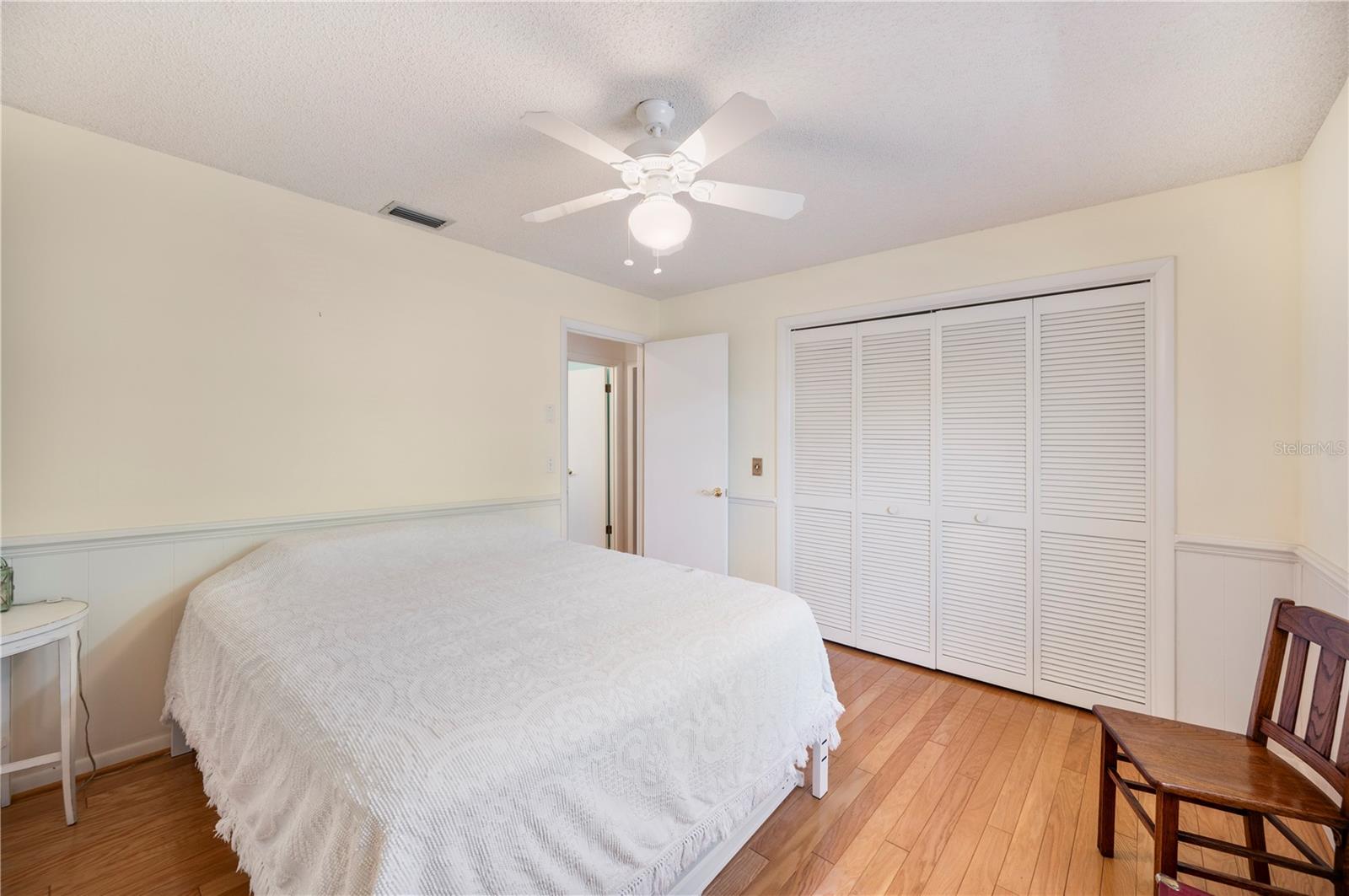 Image 26 of 45 For 1122 Cypress Point W