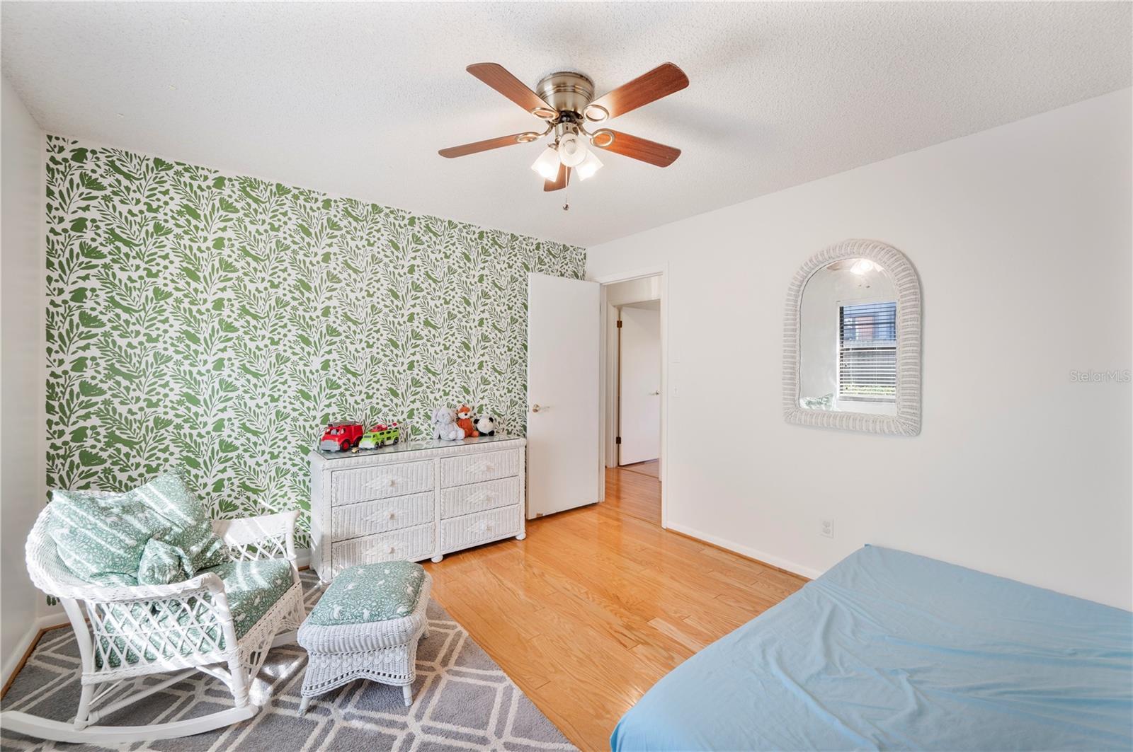 Image 28 of 45 For 1122 Cypress Point W