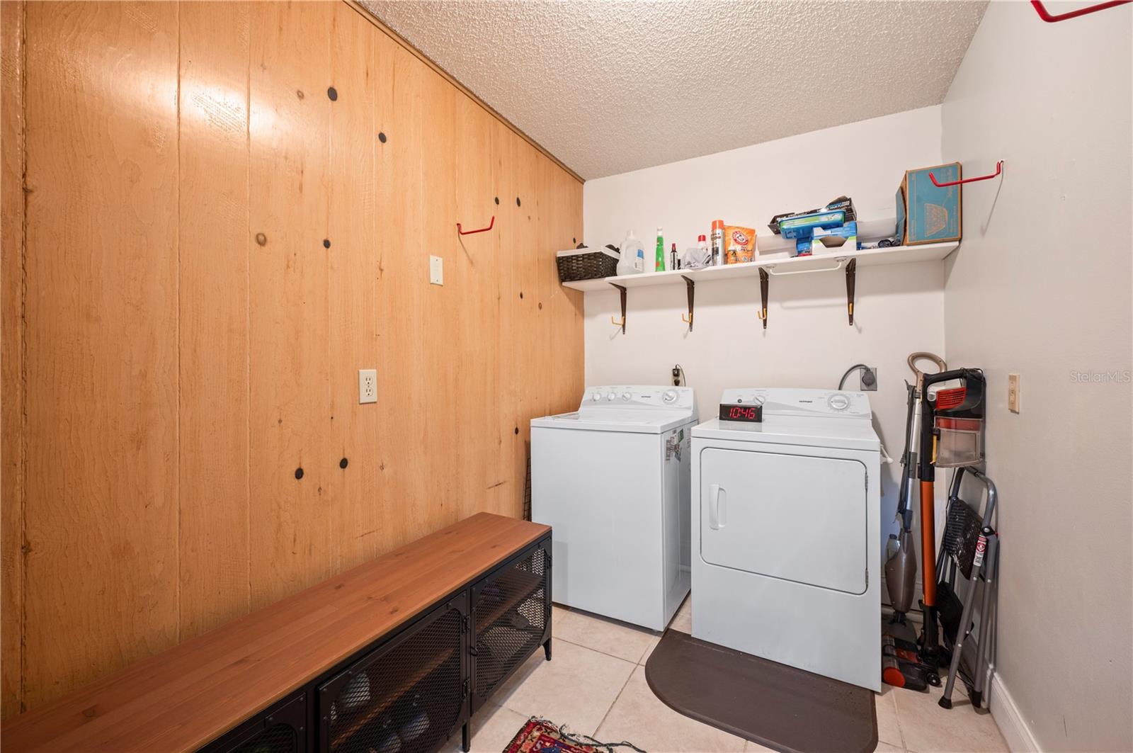 Image 43 of 45 For 1122 Cypress Point W