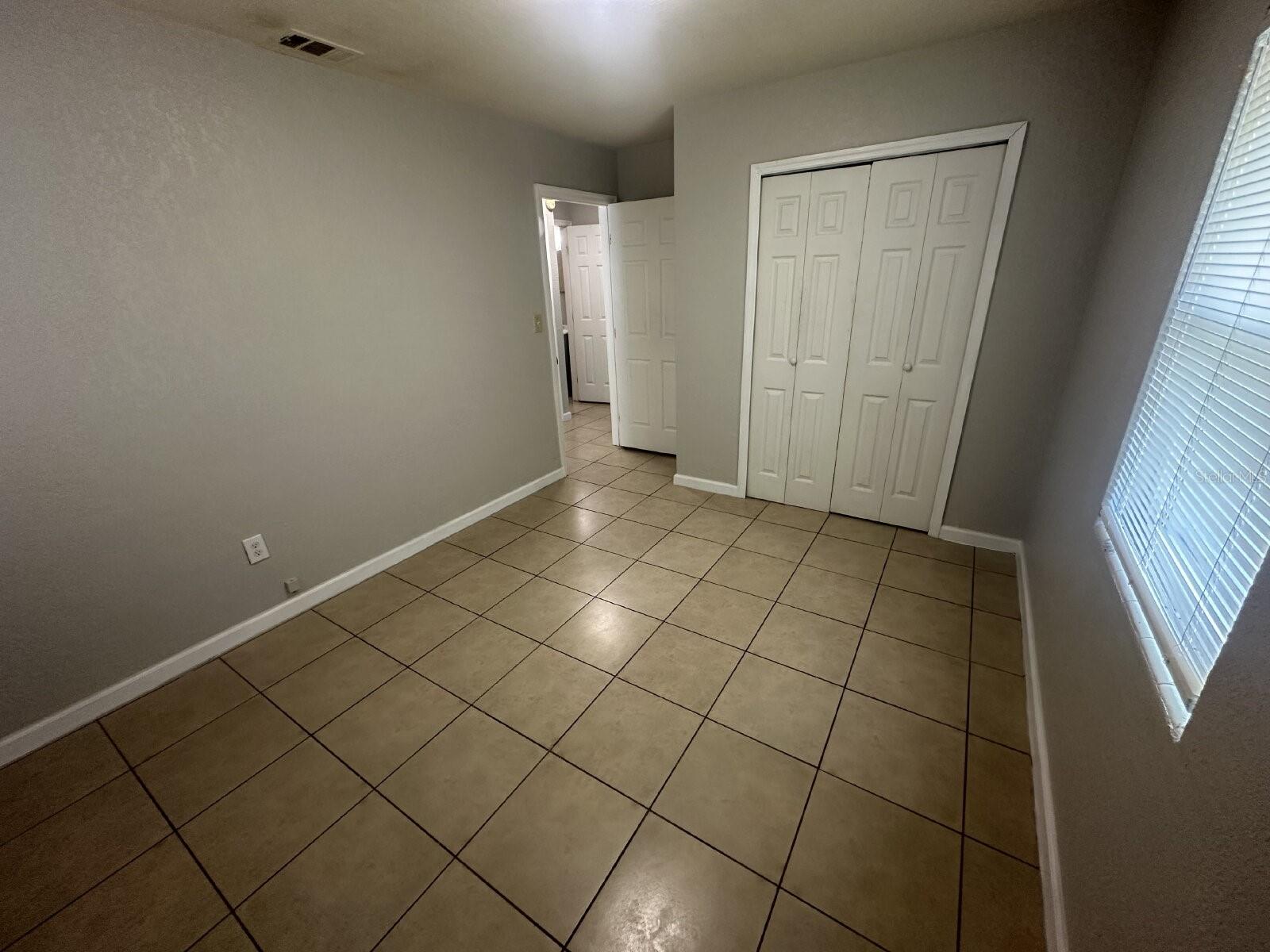 Image 13 of 22 For 403 Normandy Street