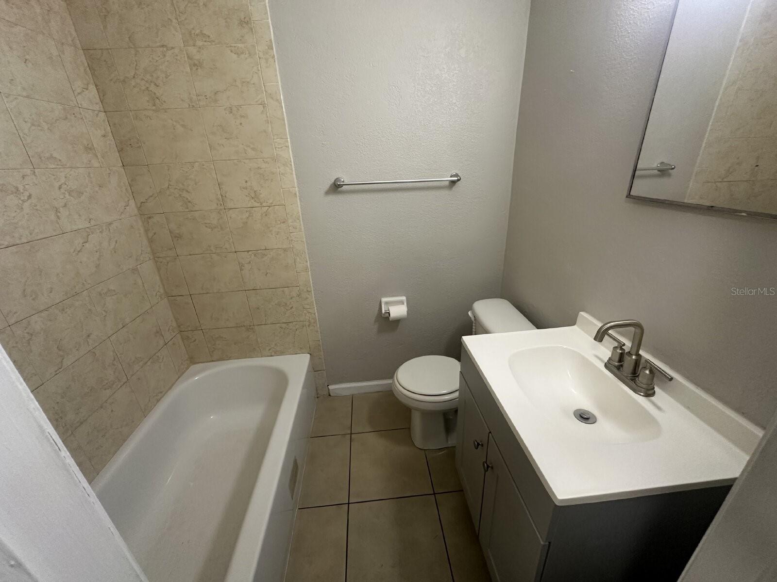 Image 7 of 22 For 403 Normandy Street