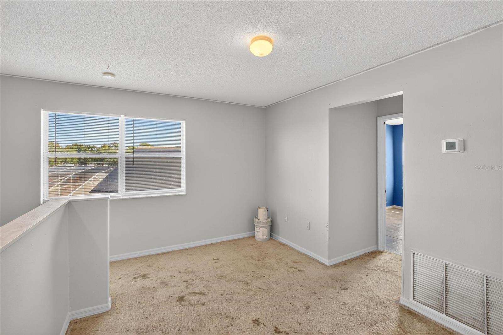 Image 27 of 41 For 449 Majesty Drive