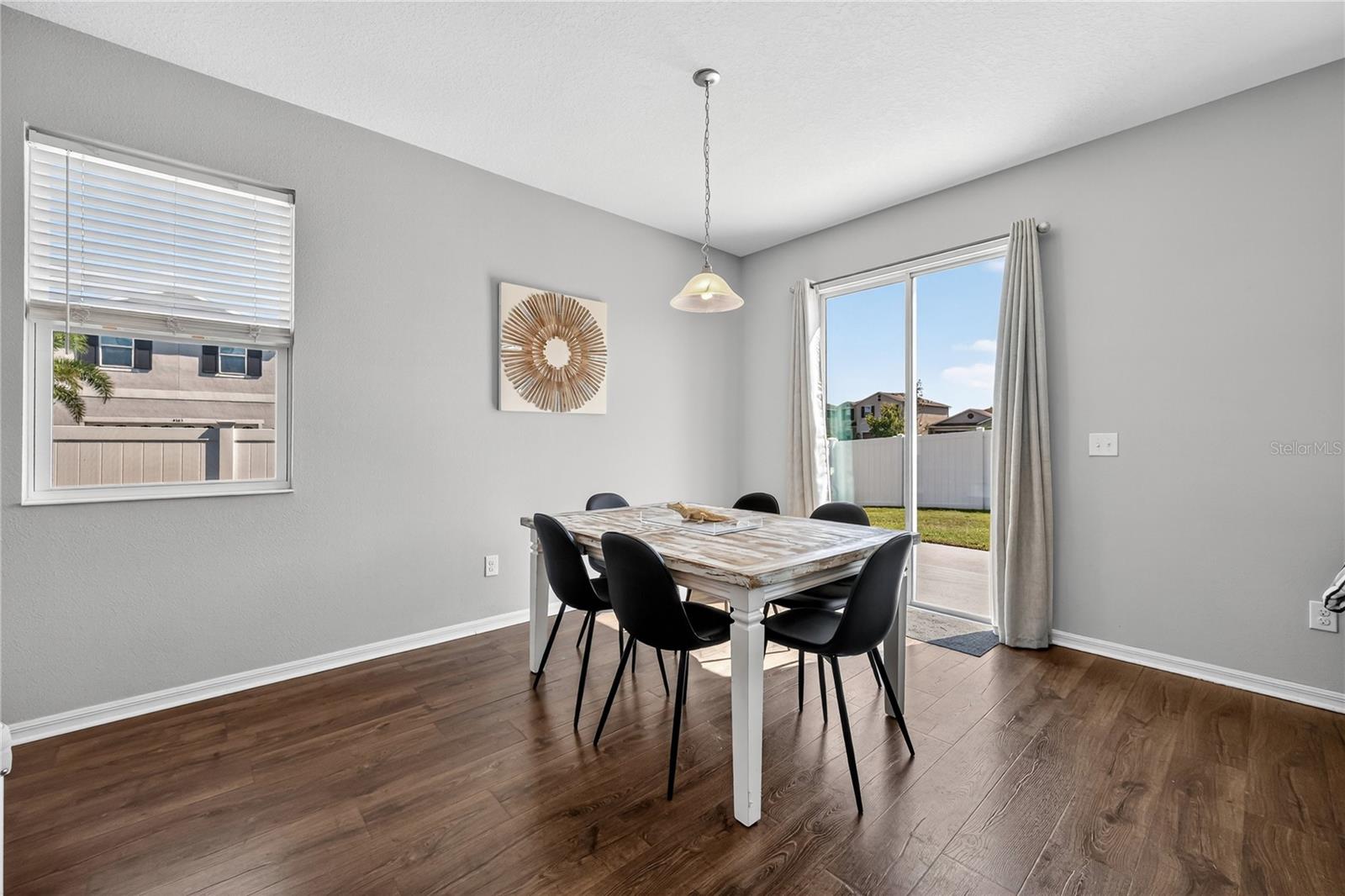 Image 11 of 39 For 4368 Moon Shadow Loop