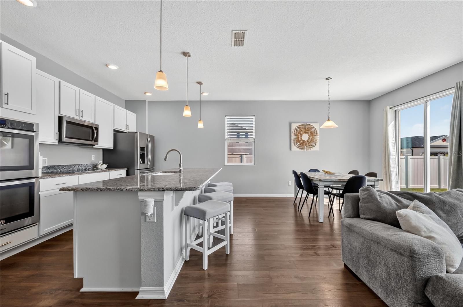 Image 13 of 39 For 4368 Moon Shadow Loop