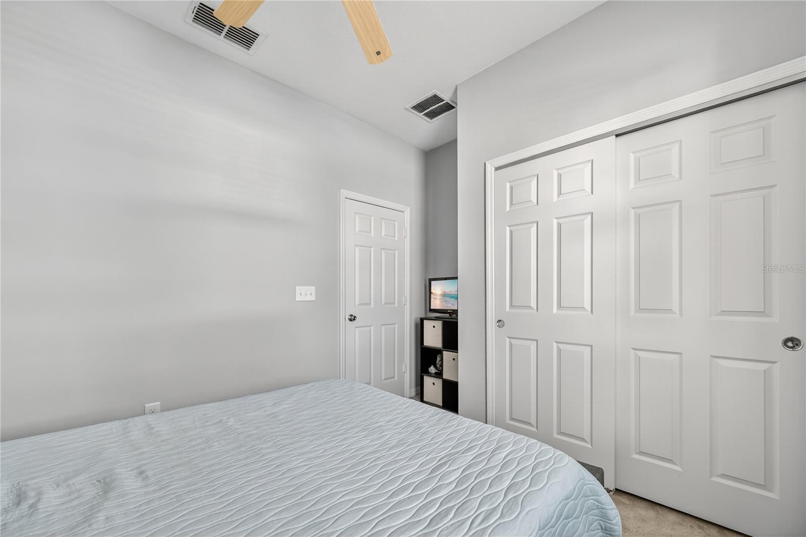 Image 30 of 39 For 4368 Moon Shadow Loop