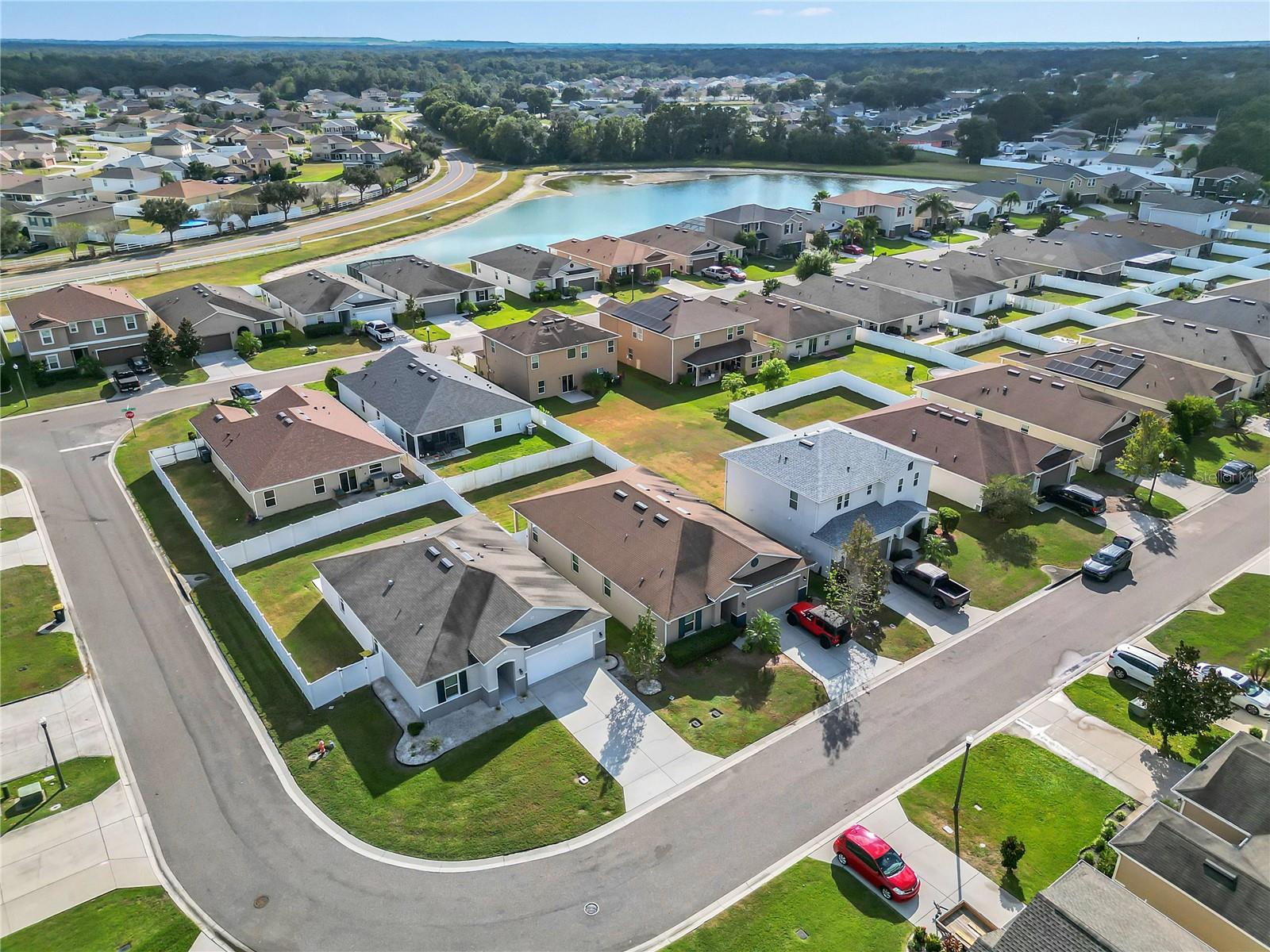 Image 33 of 39 For 4368 Moon Shadow Loop